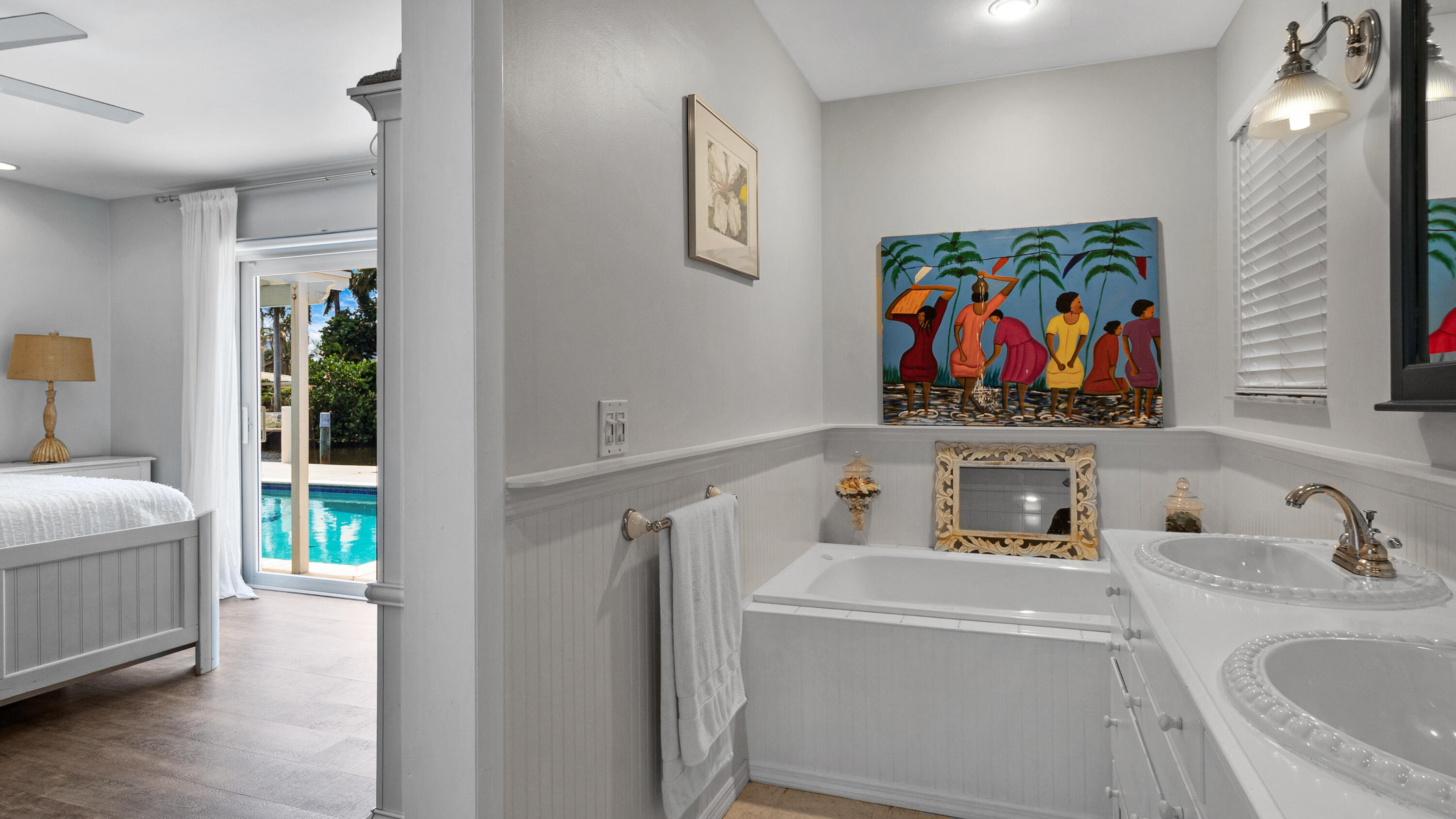 2750 NE 8TH Court