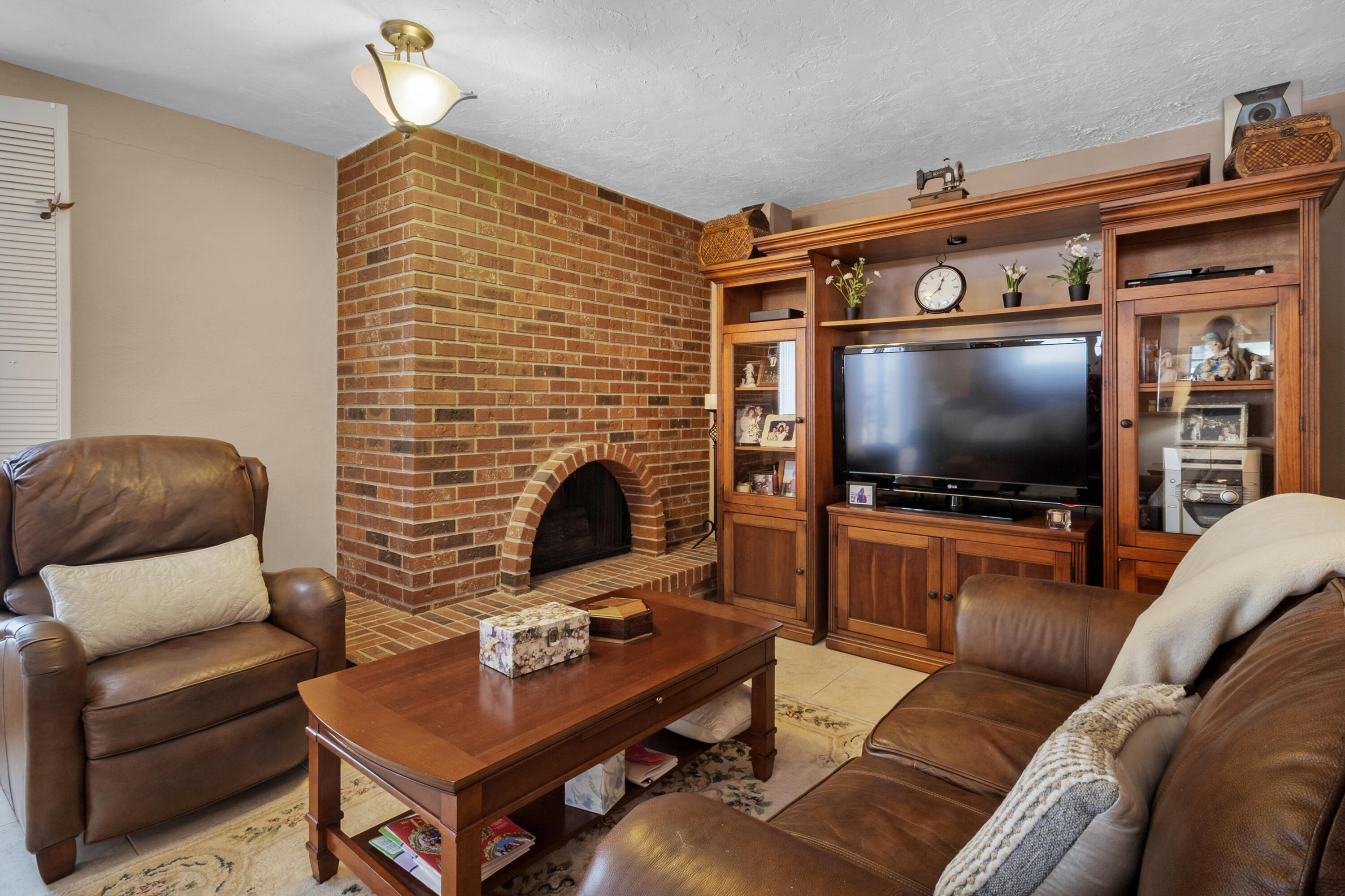 6500 NE 21ST Drive