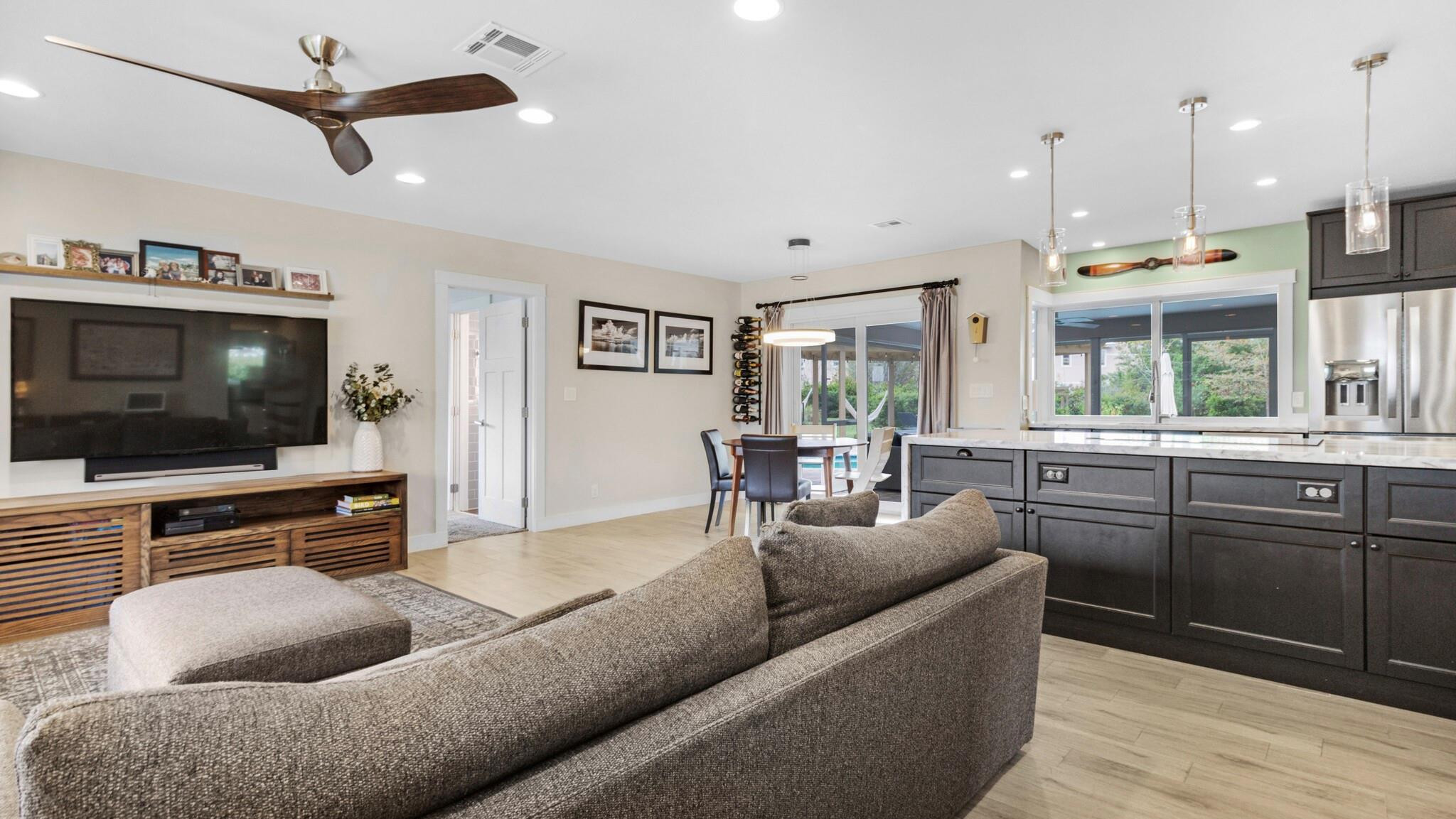10405 NW 39th Mnr