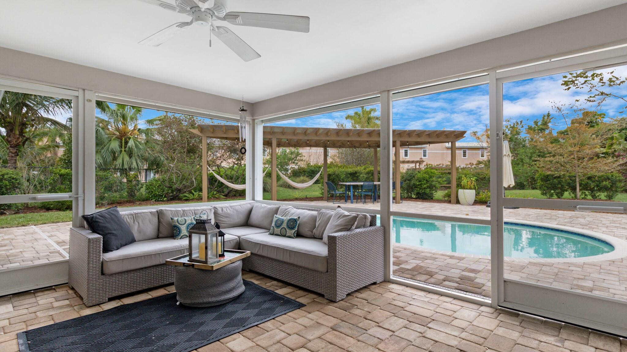 10405 NW 39th Mnr