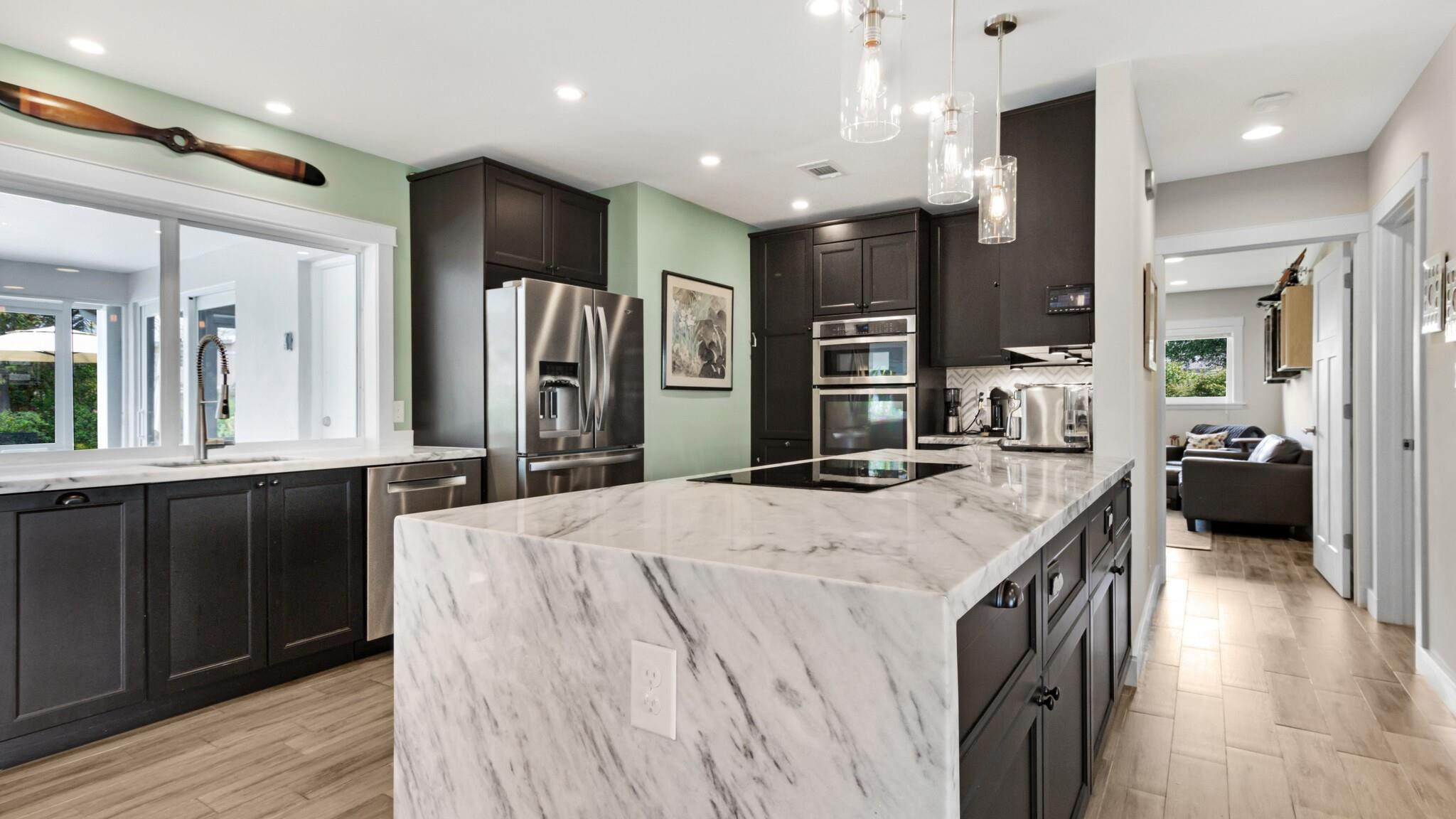 10405 NW 39th Mnr