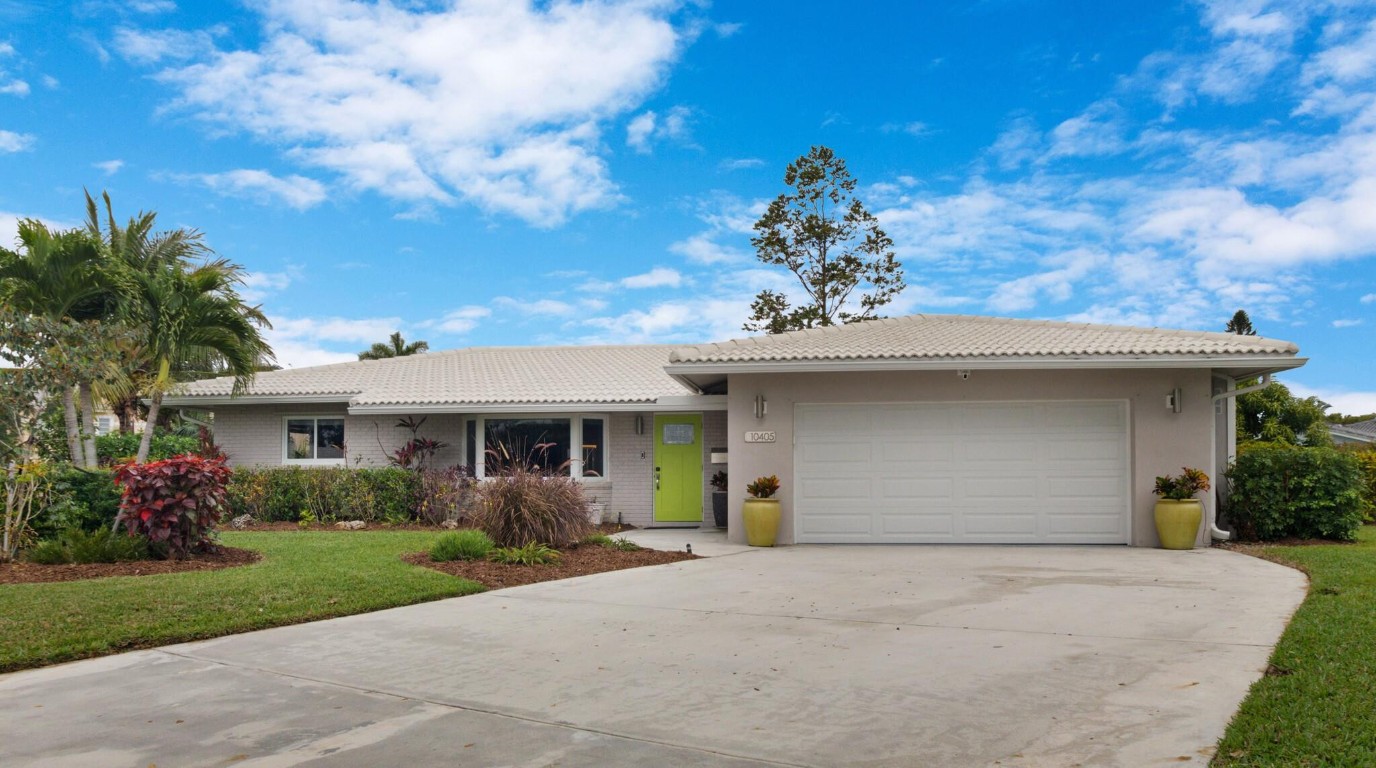 10405 NW 39th Mnr