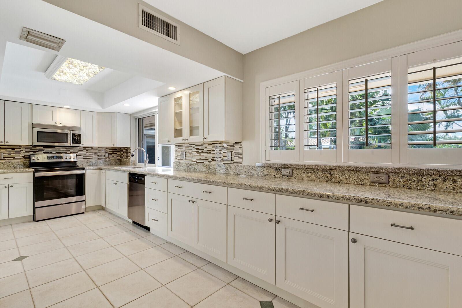 2132 NE 63rd Street