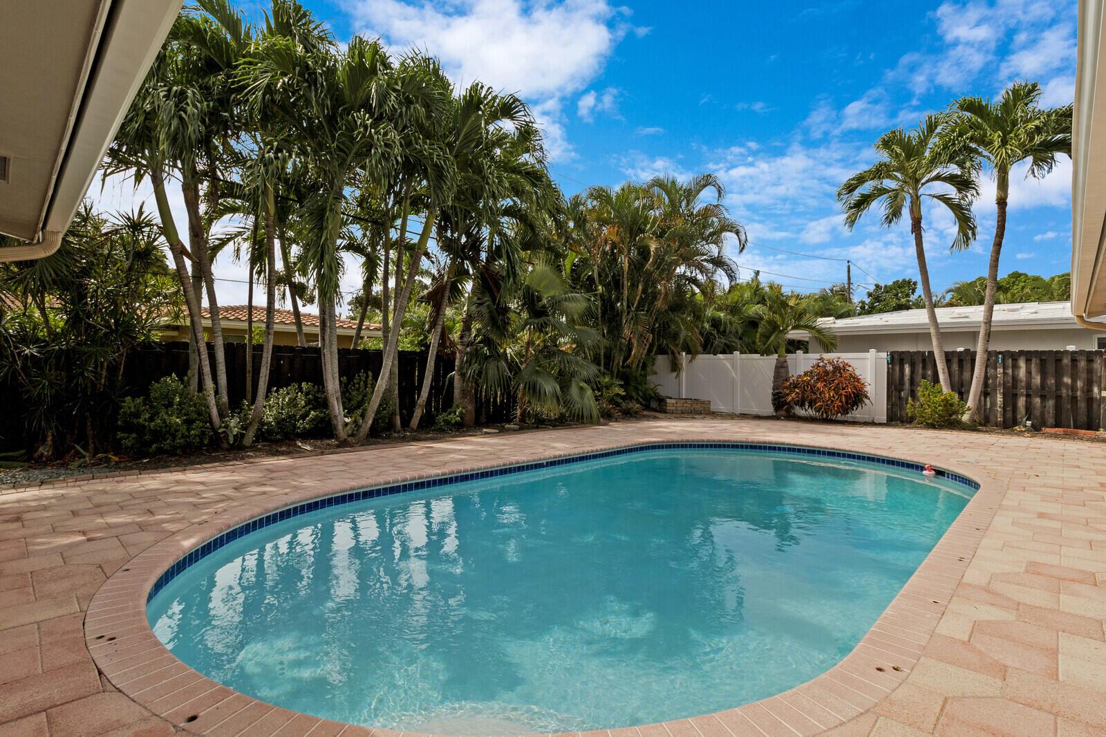 2132 NE 63rd Street