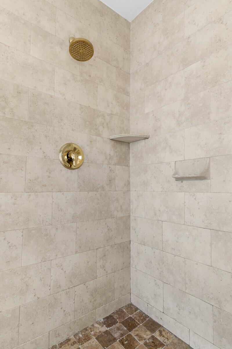 2132 NE 63rd Street