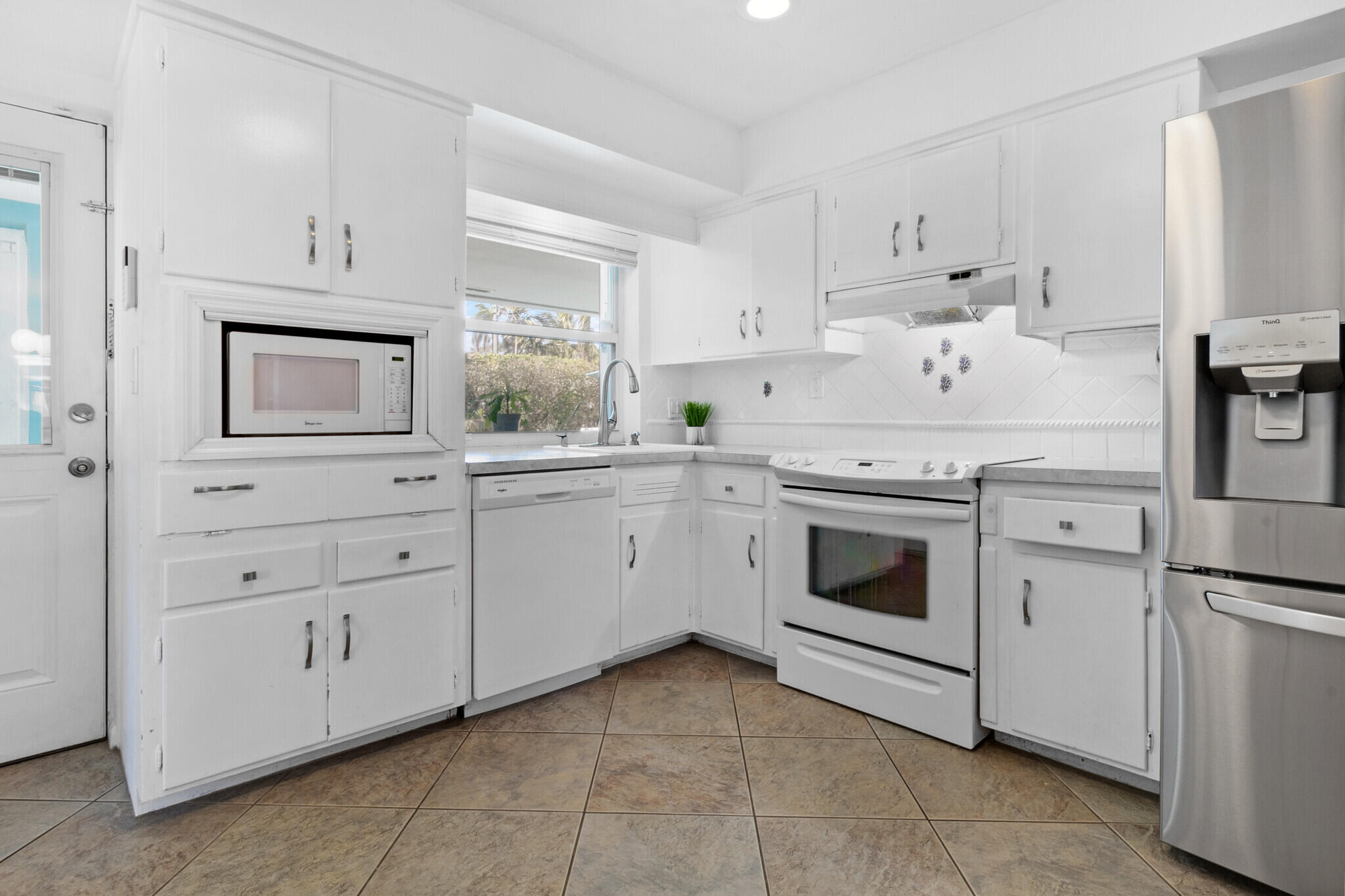 2191 NE 55th Street
