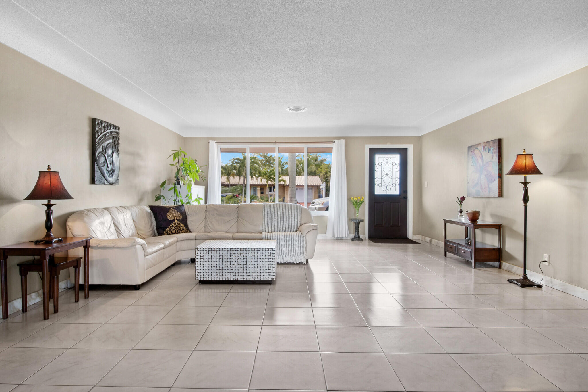 2537 SE 10th Court