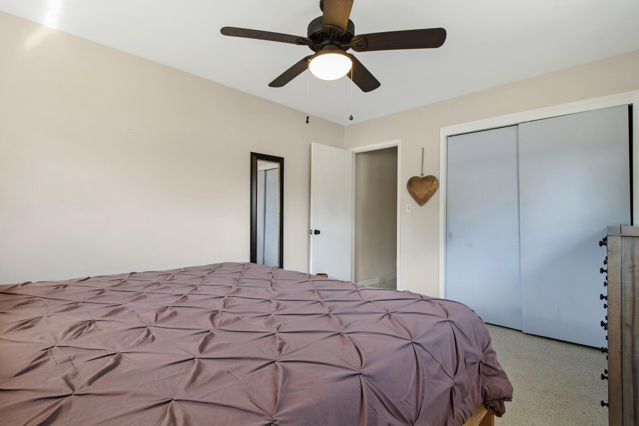 2537 SE 10th Court