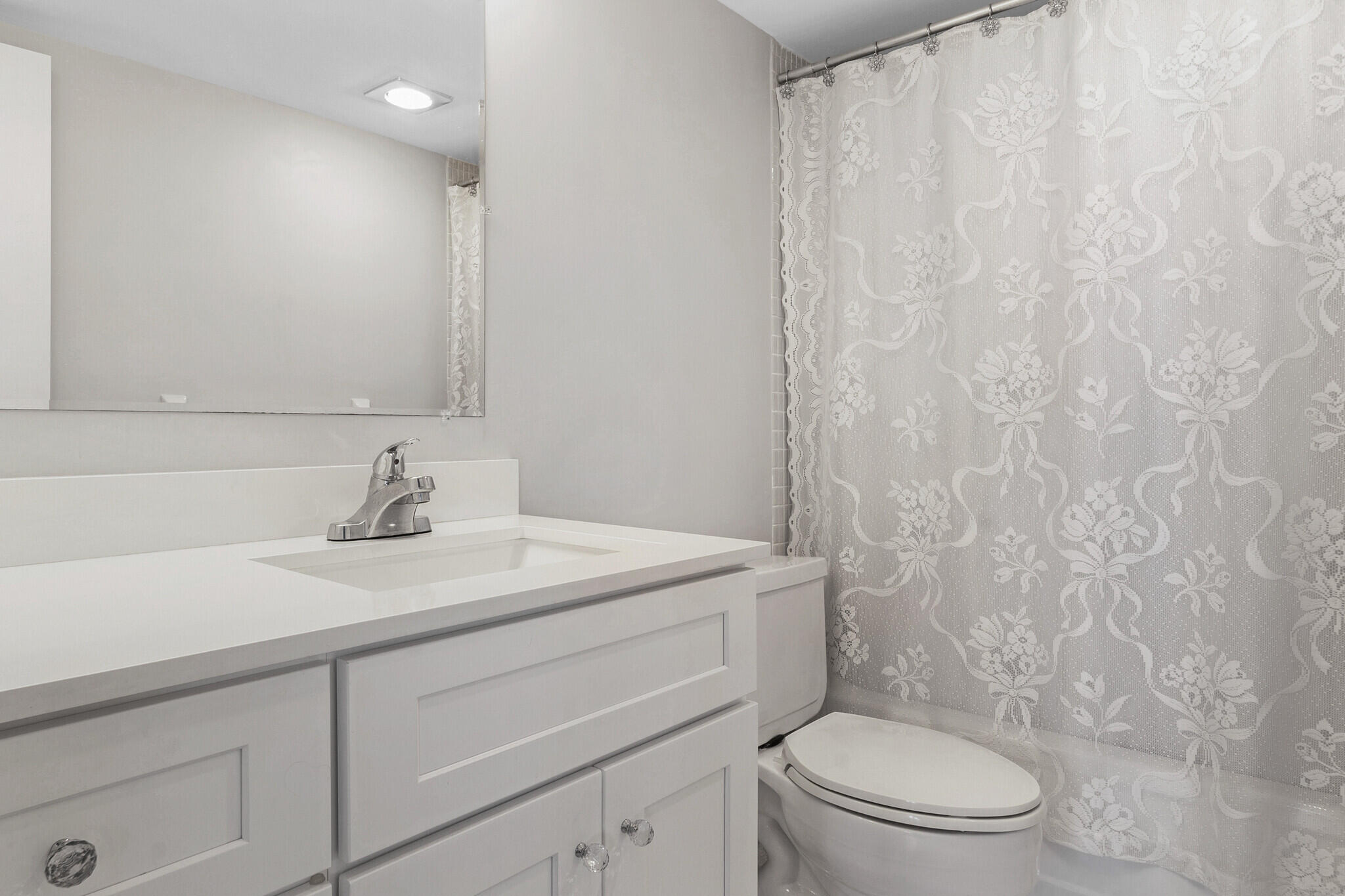 777 S Federal Highway Rp 907