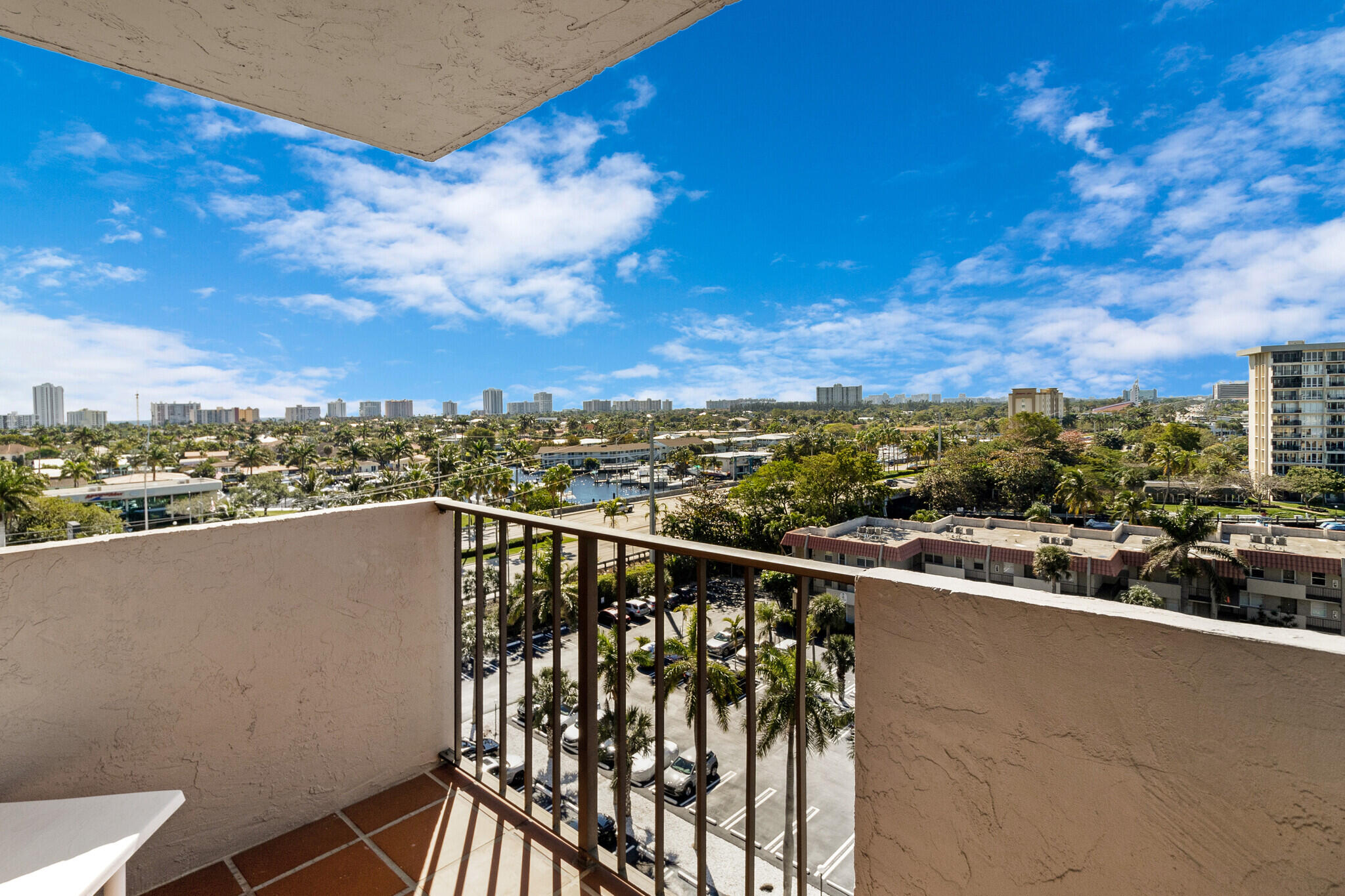 777 S Federal Highway Rp 907