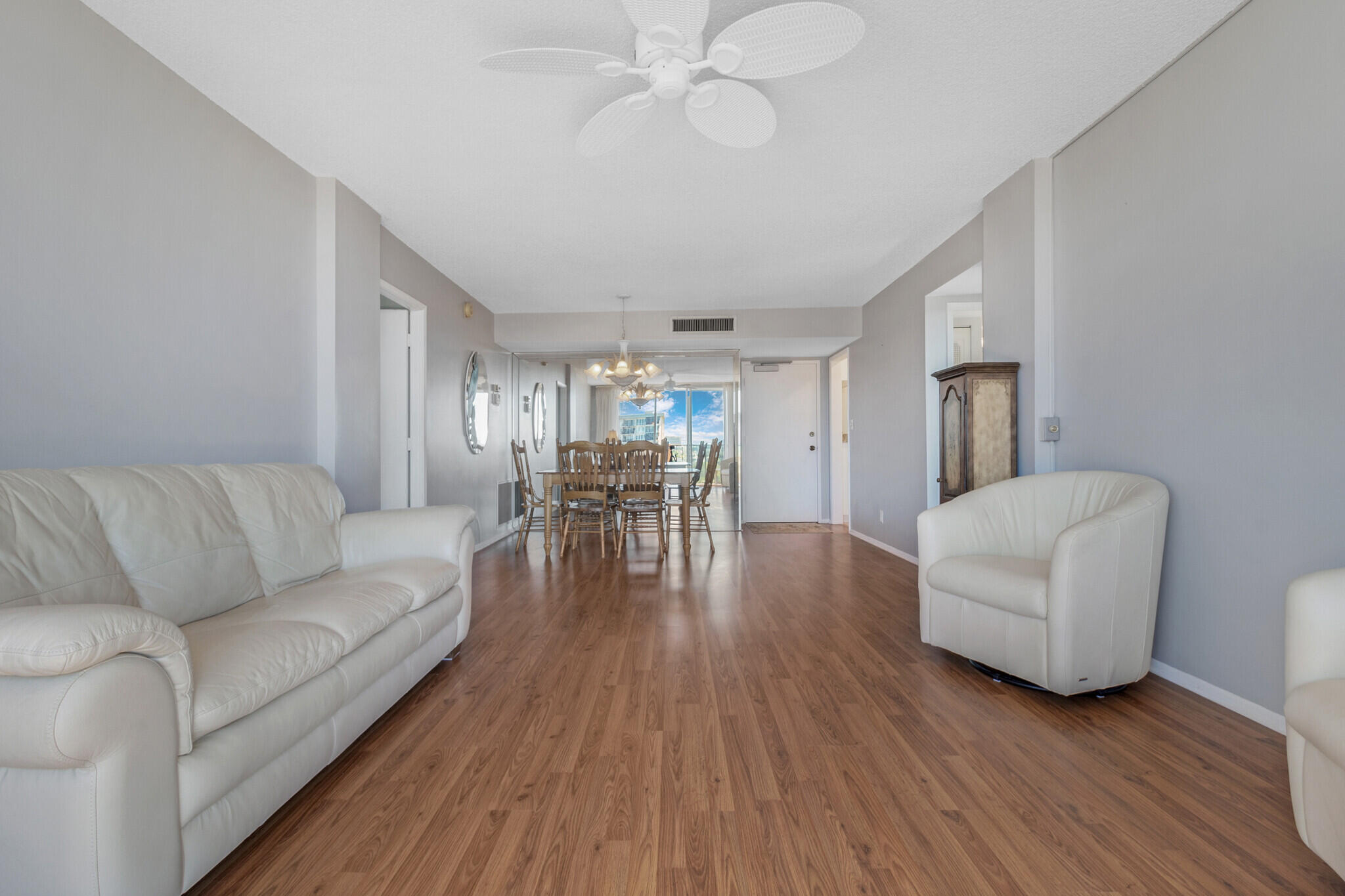 777 S Federal Highway Rp 907