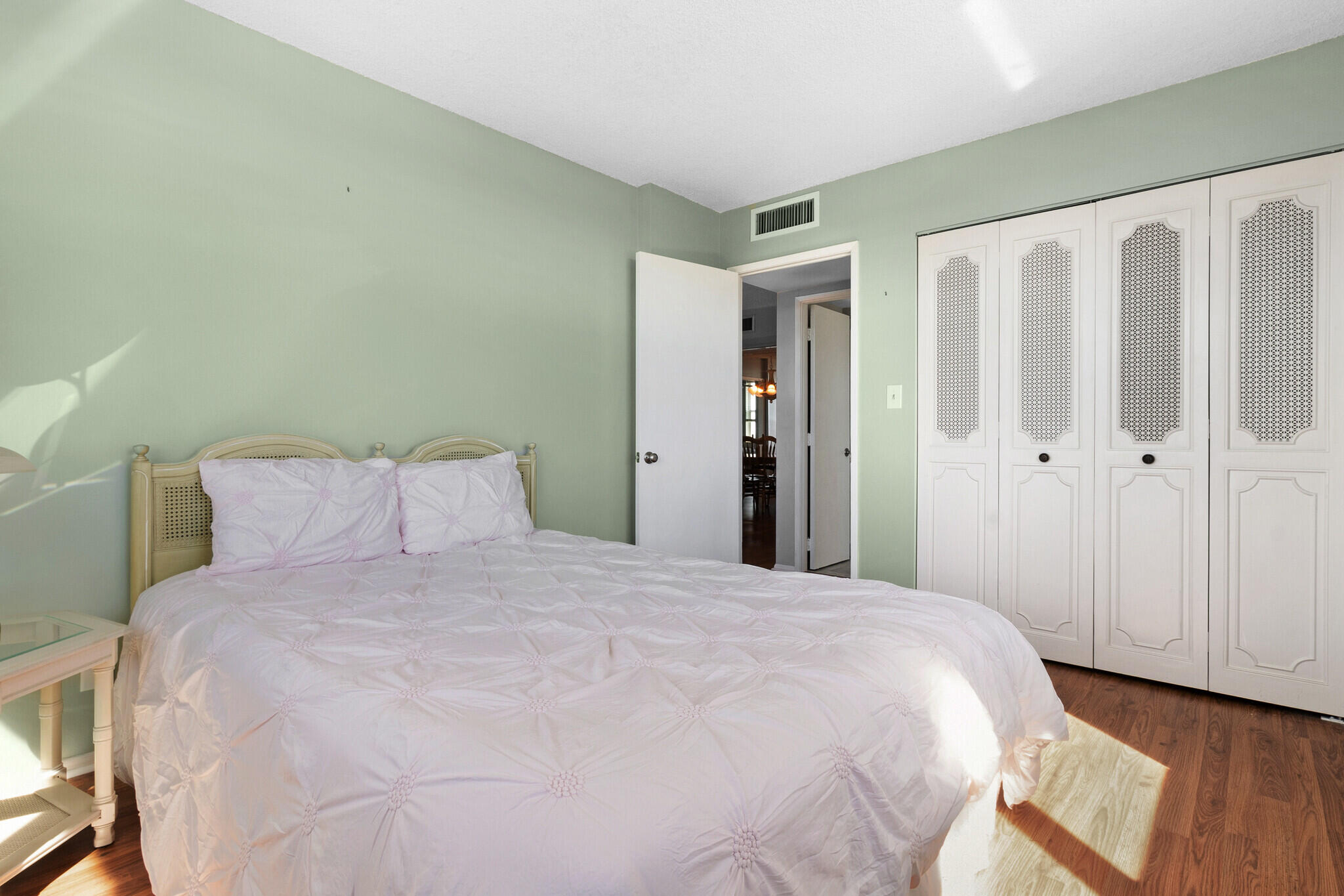 777 S Federal Highway Rp 907