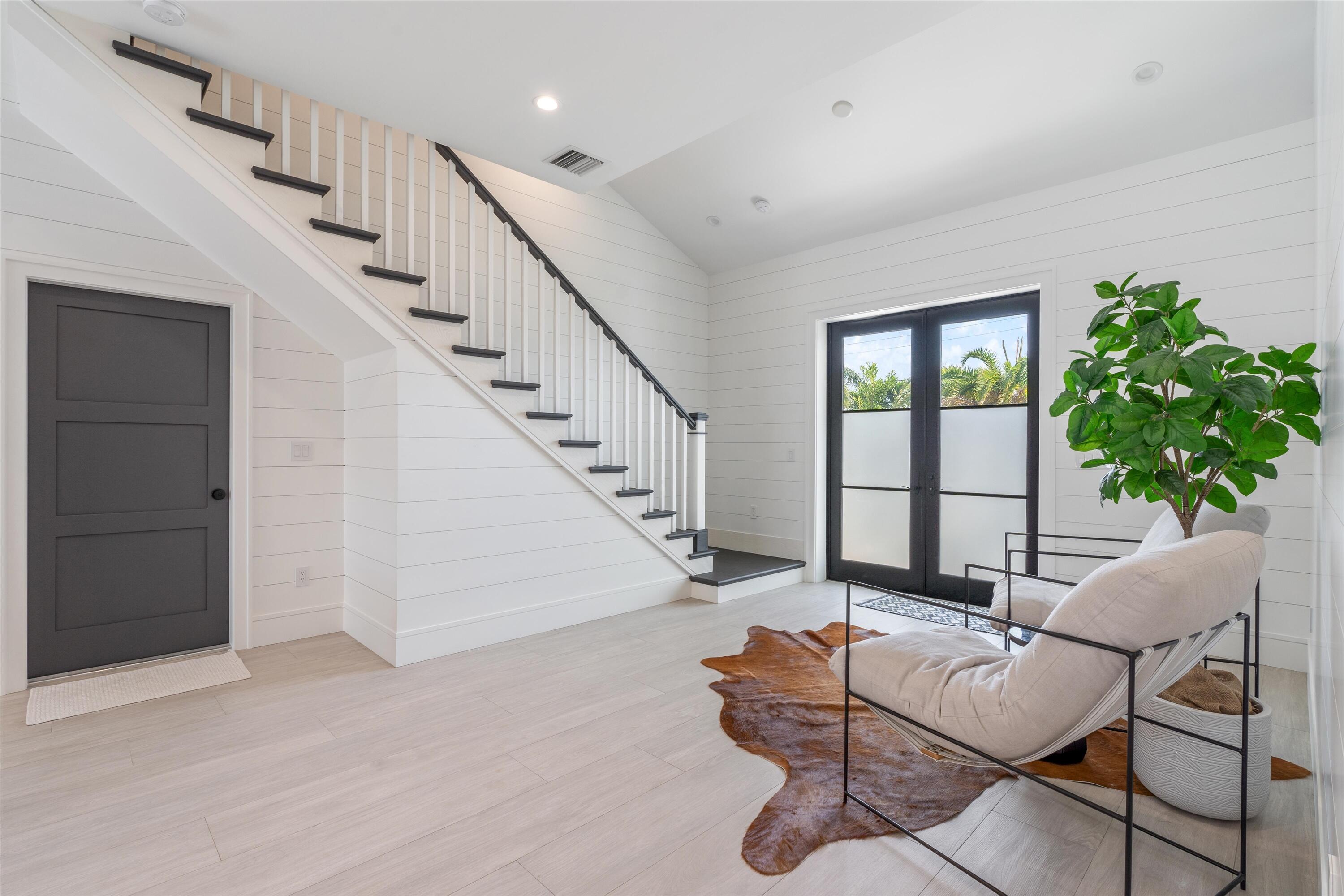 851 SE 5th Terrace