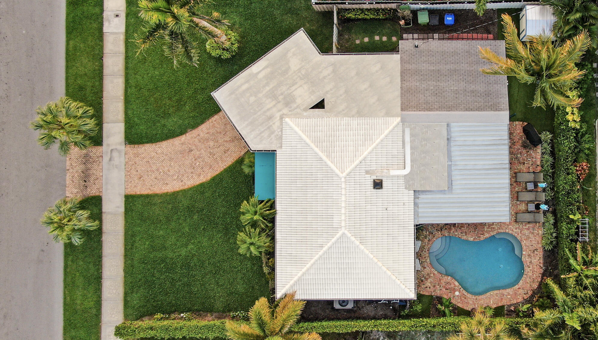 2041 NE 60th Street