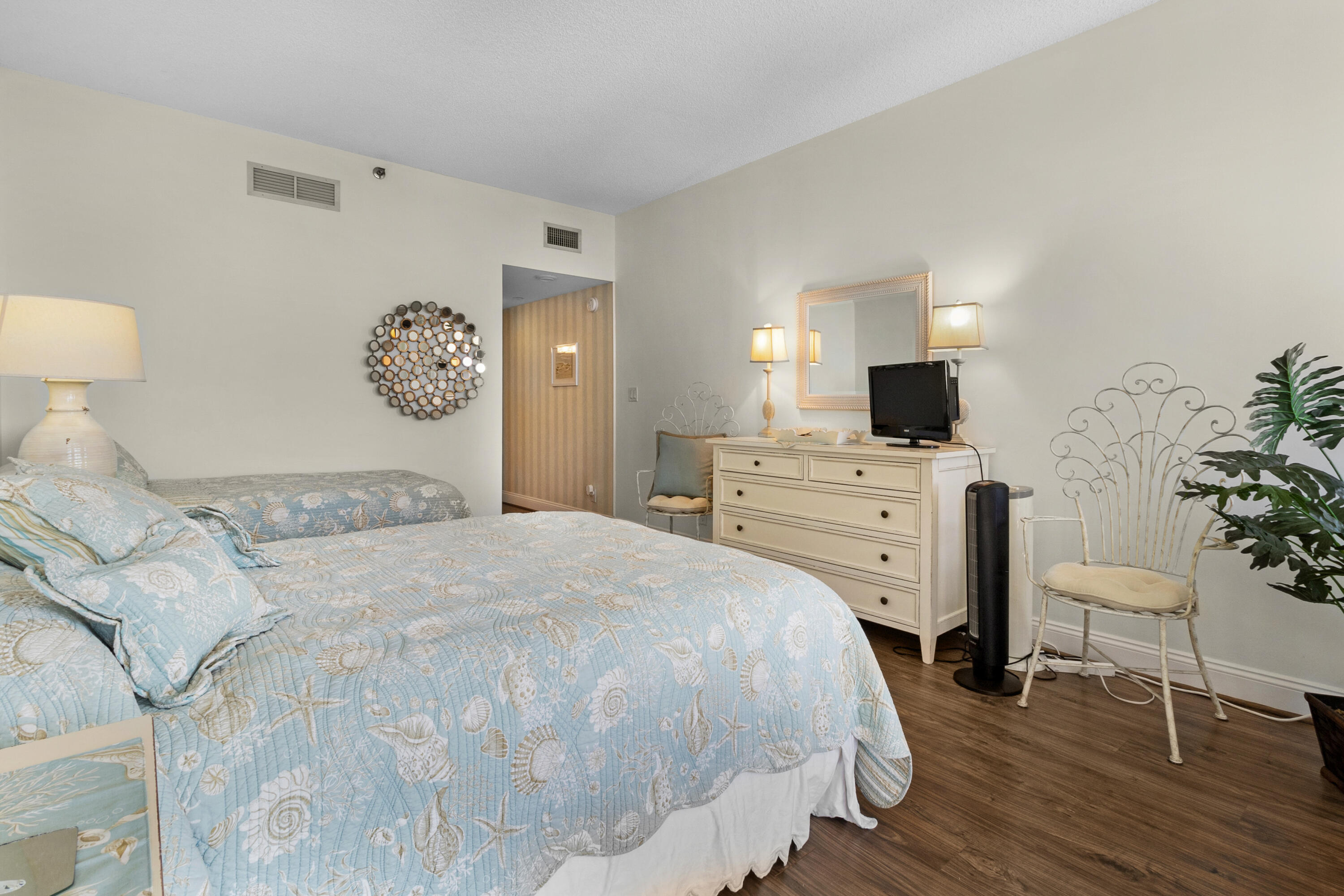 1300 S Ocean Boulevard 705