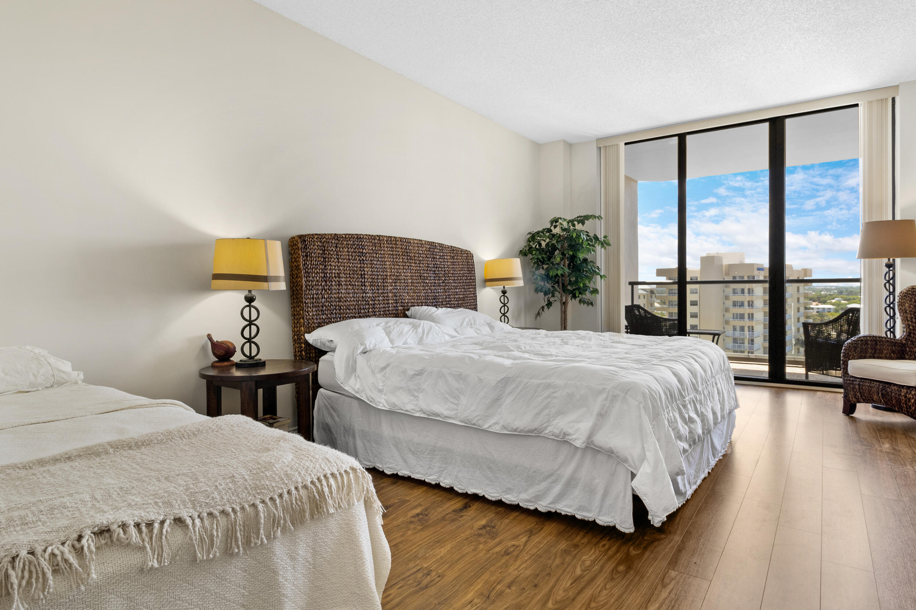 1300 S Ocean Boulevard 705