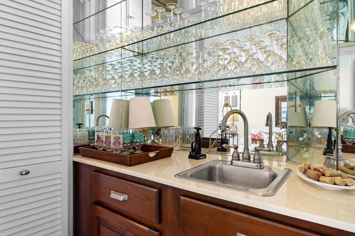 1300 S Ocean Boulevard 705