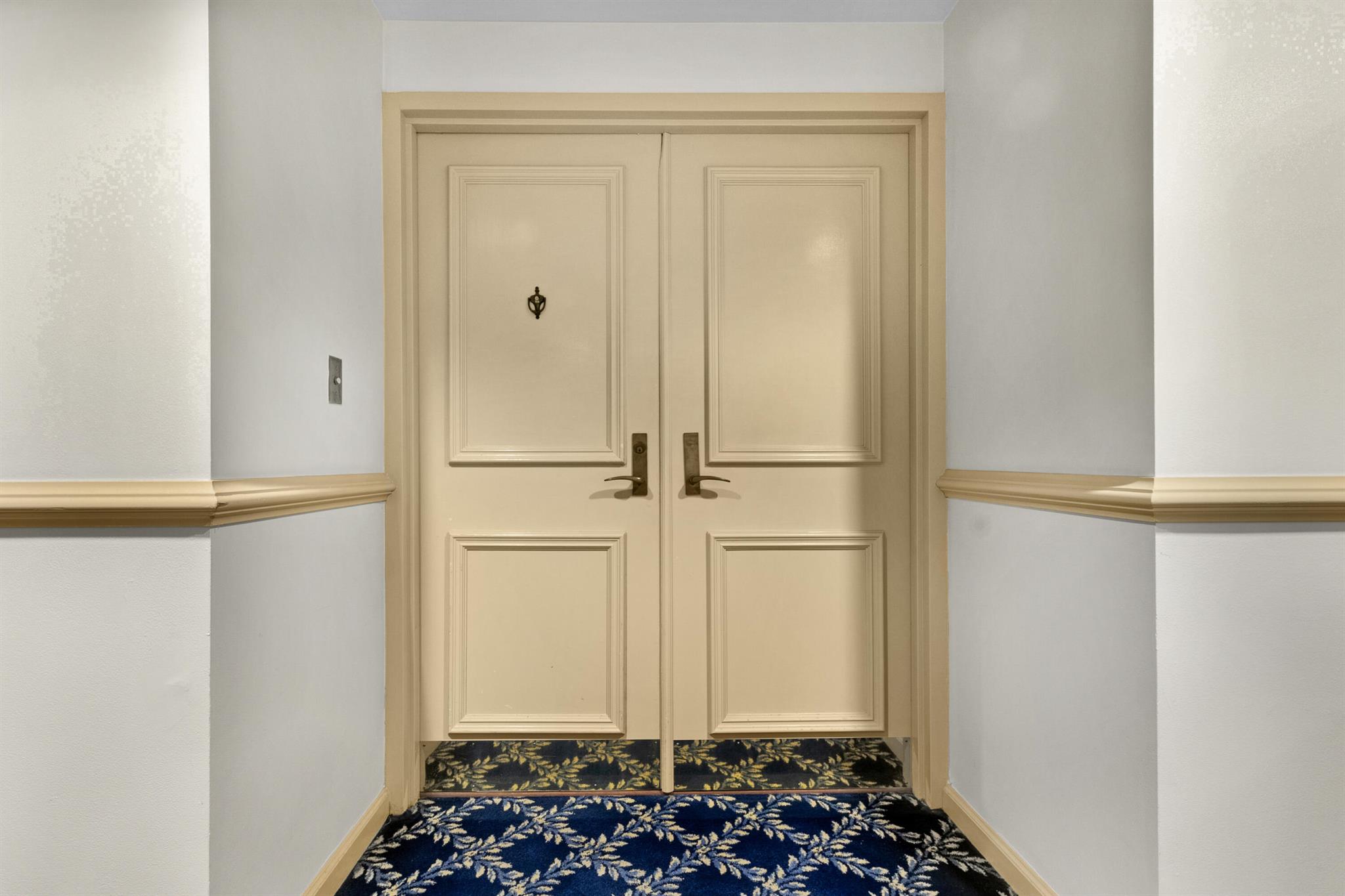 1300 S Ocean Boulevard 705