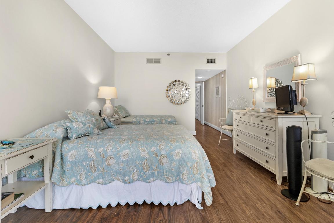 1300 S Ocean Boulevard 705