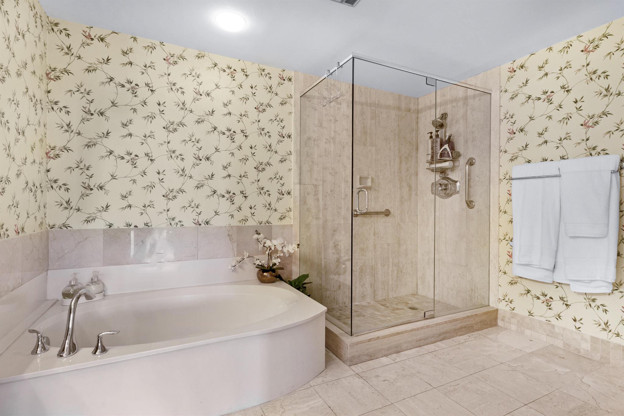 1300 S Ocean Boulevard 705