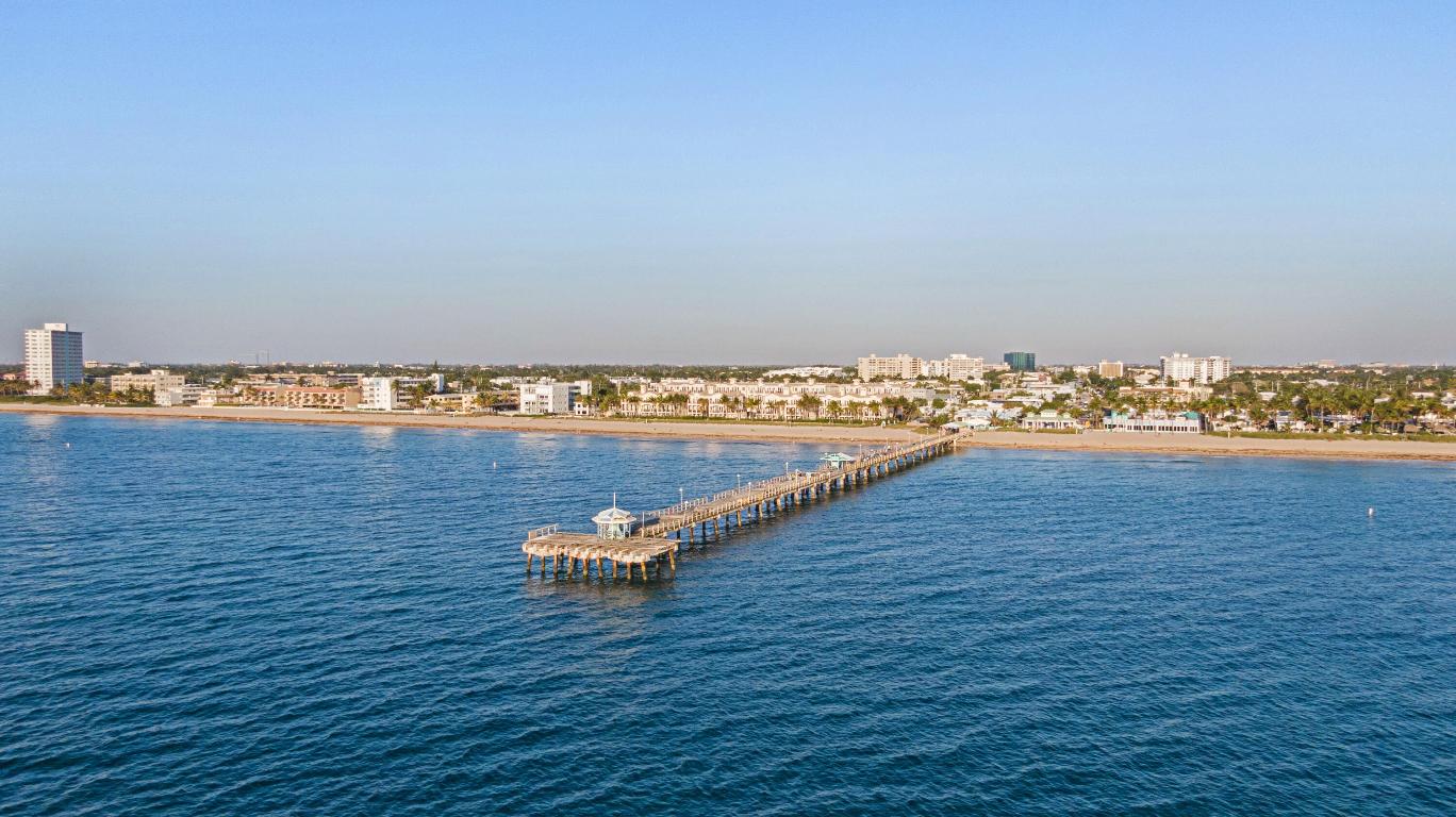 1300 S Ocean Boulevard 705