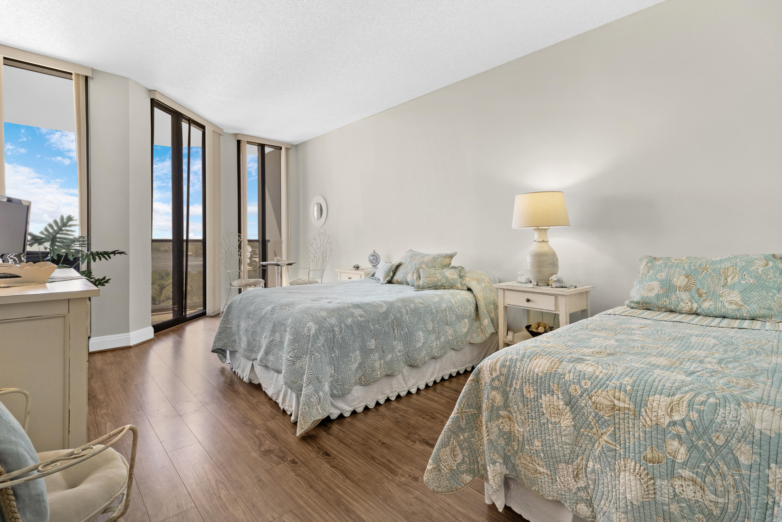 1300 S Ocean Boulevard 705