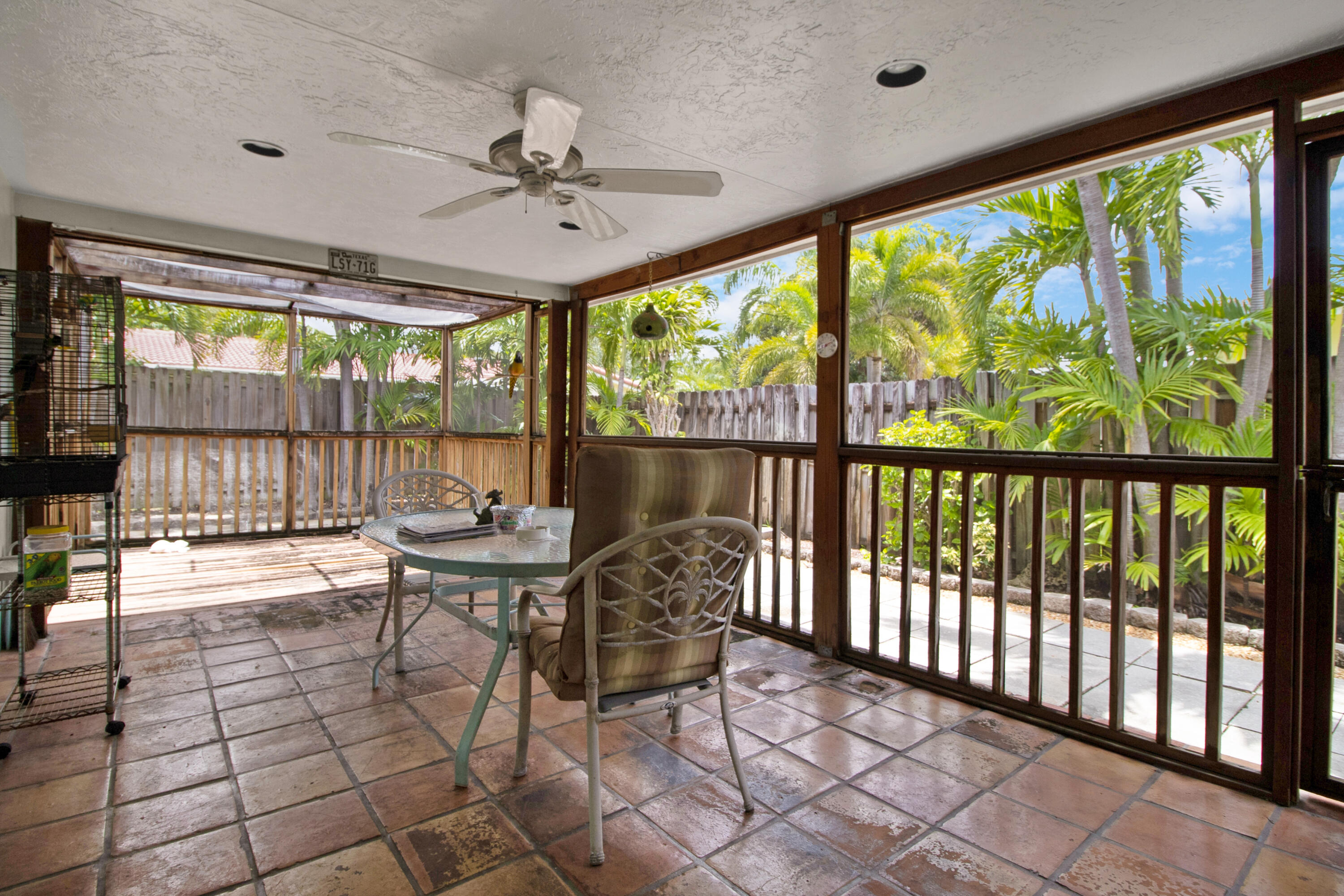 5731 NE 17 Ter Terrace