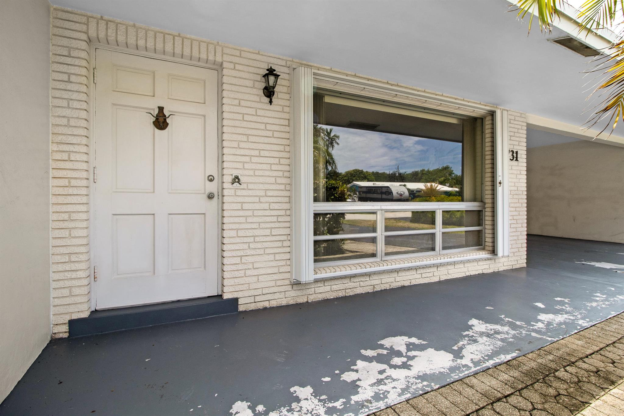 5731 NE 17 Ter Terrace