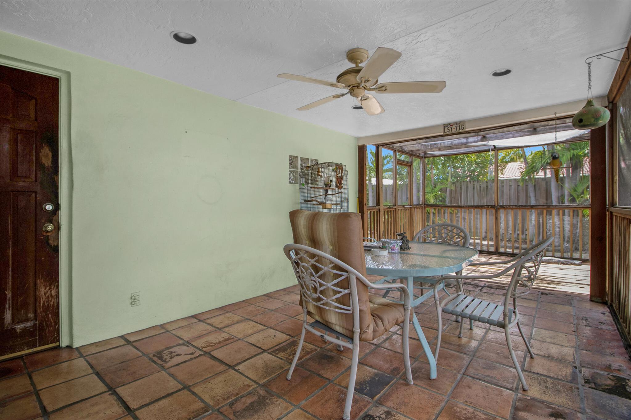 5731 NE 17 Ter Terrace