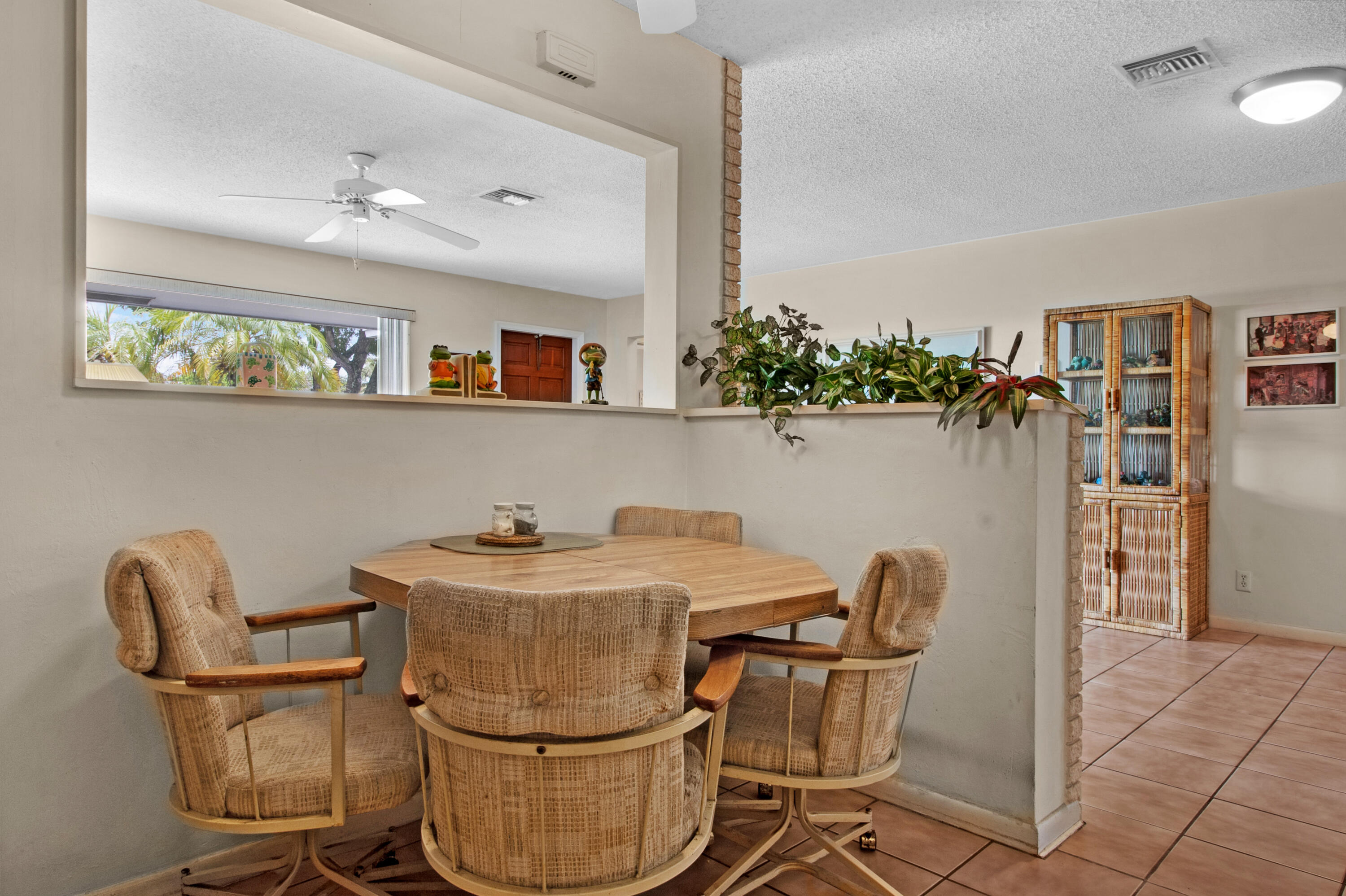 5731 NE 17 Ter Terrace