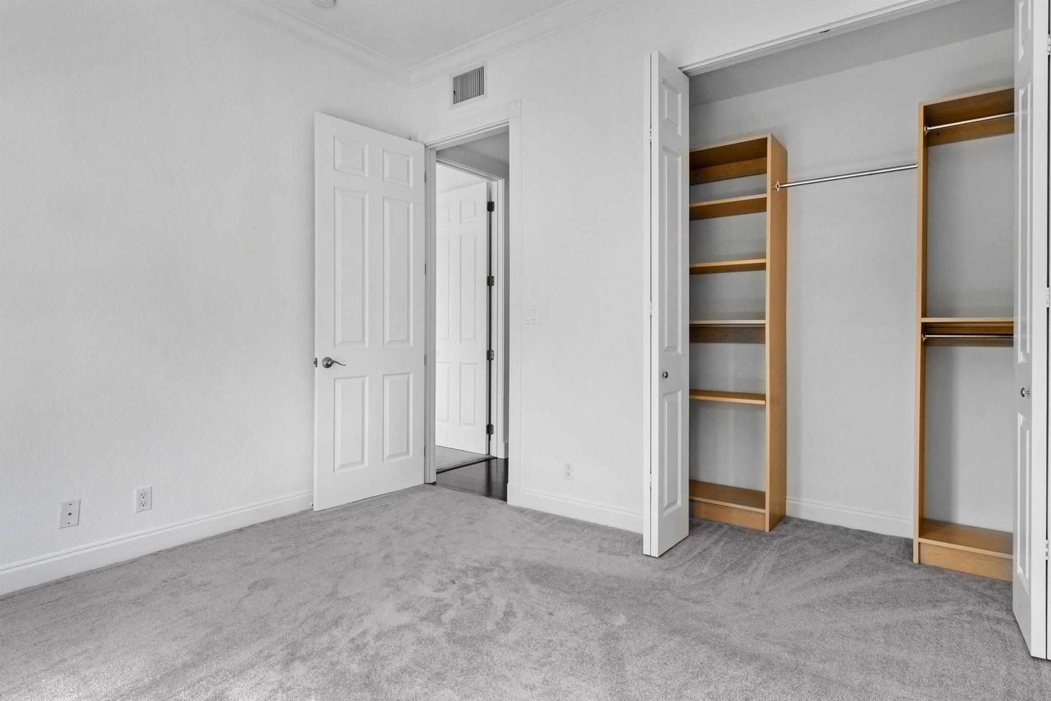 4517 NE 21st Avenue A5