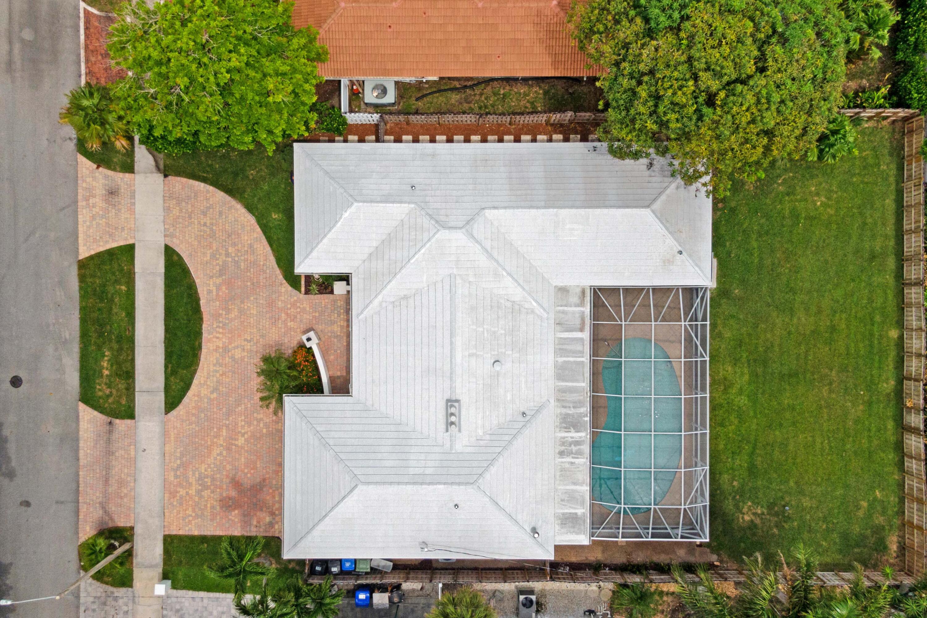 2220 NE 62nd Court