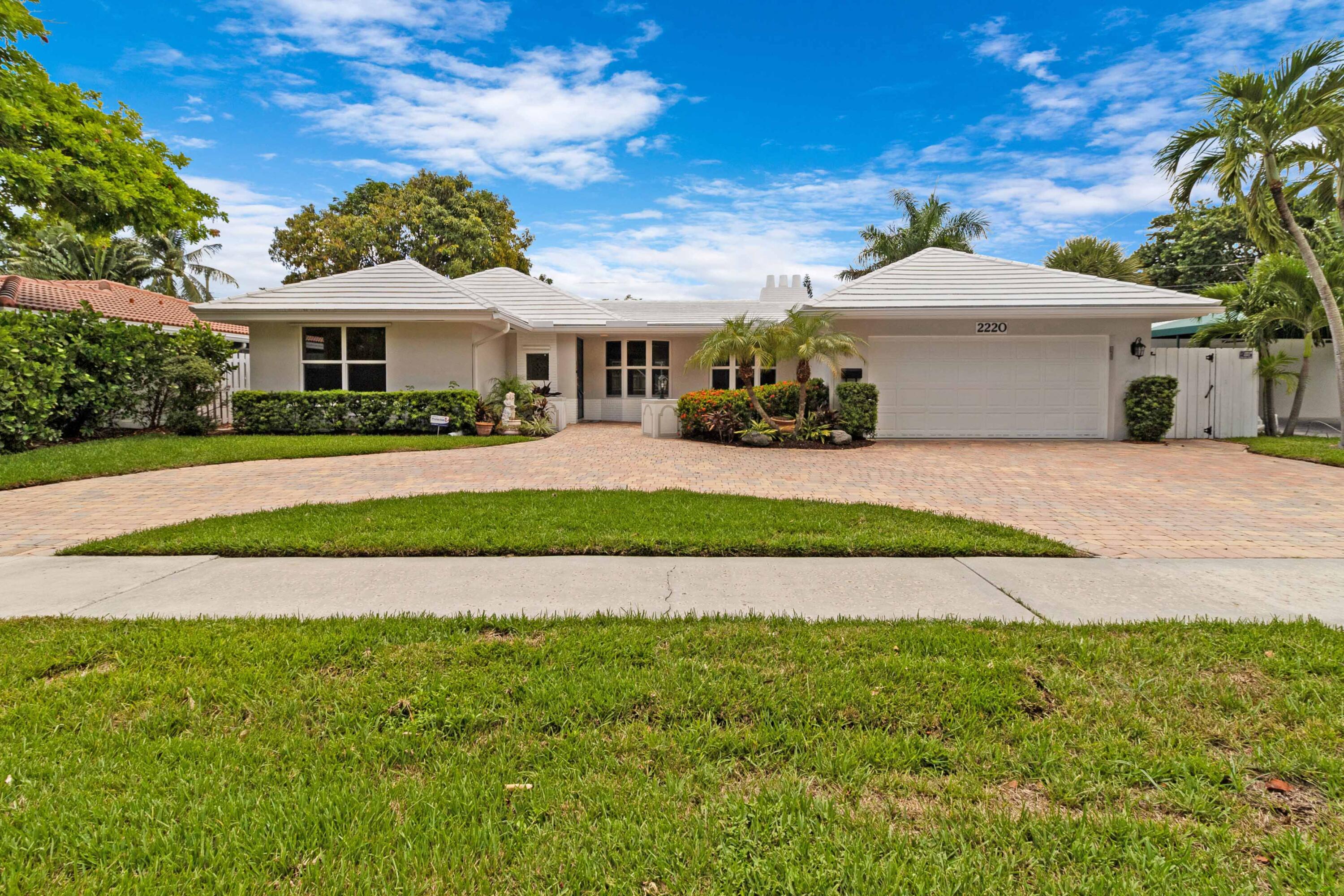 2220 NE 62nd Court