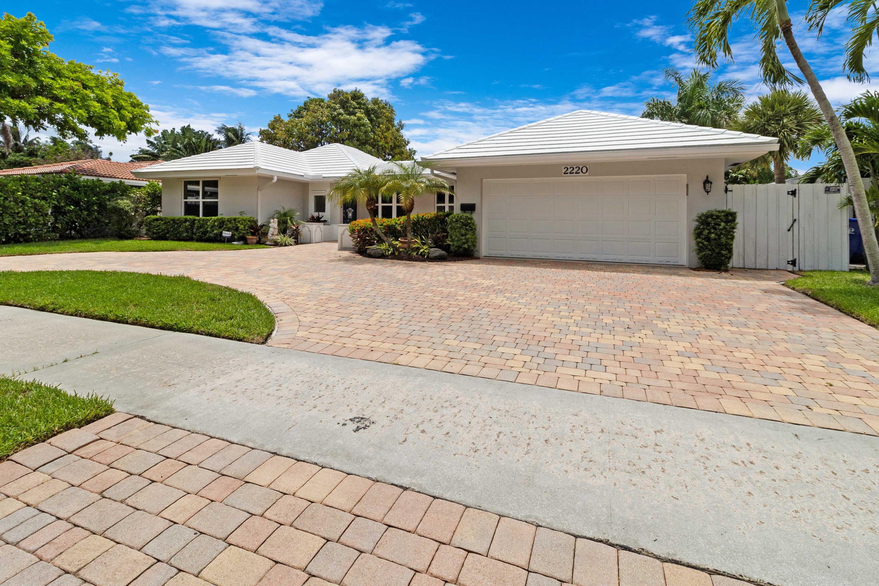 2220 NE 62nd Court