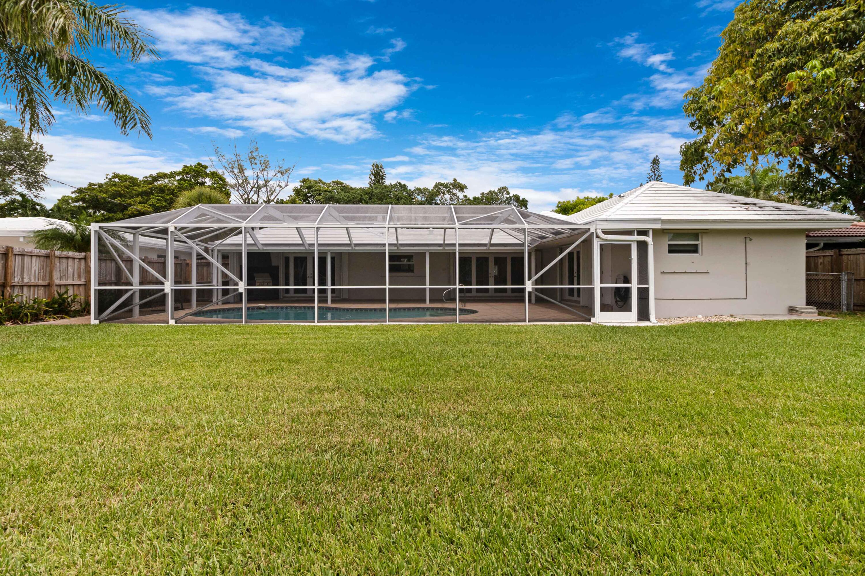 2220 NE 62nd Court