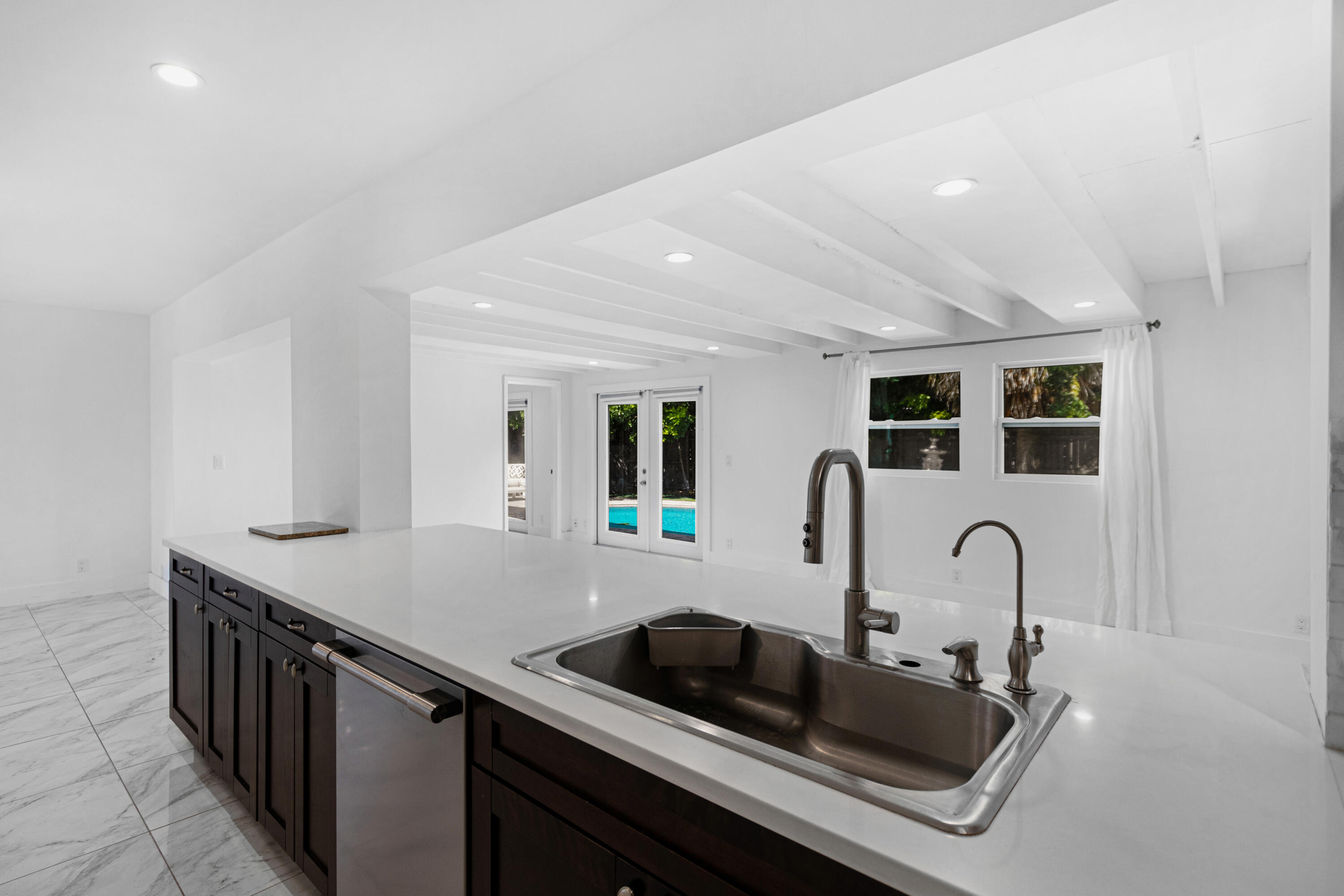 4201 NE 22nd Terrace