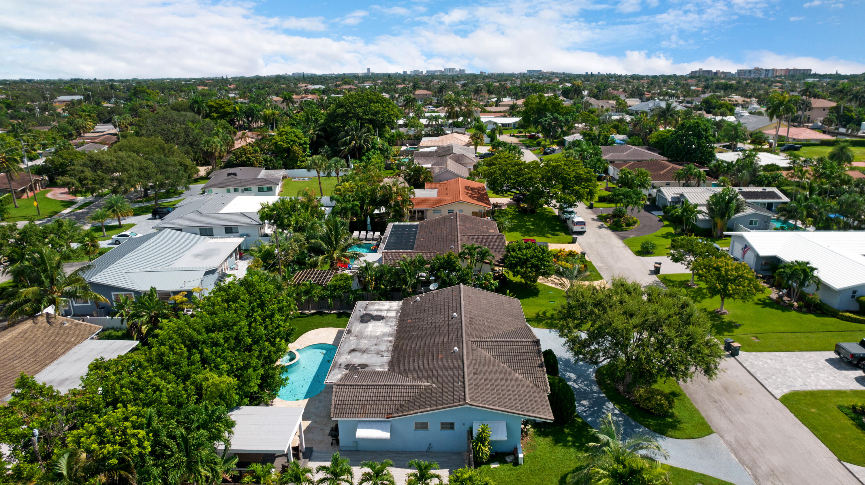 4201 NE 22nd Terrace