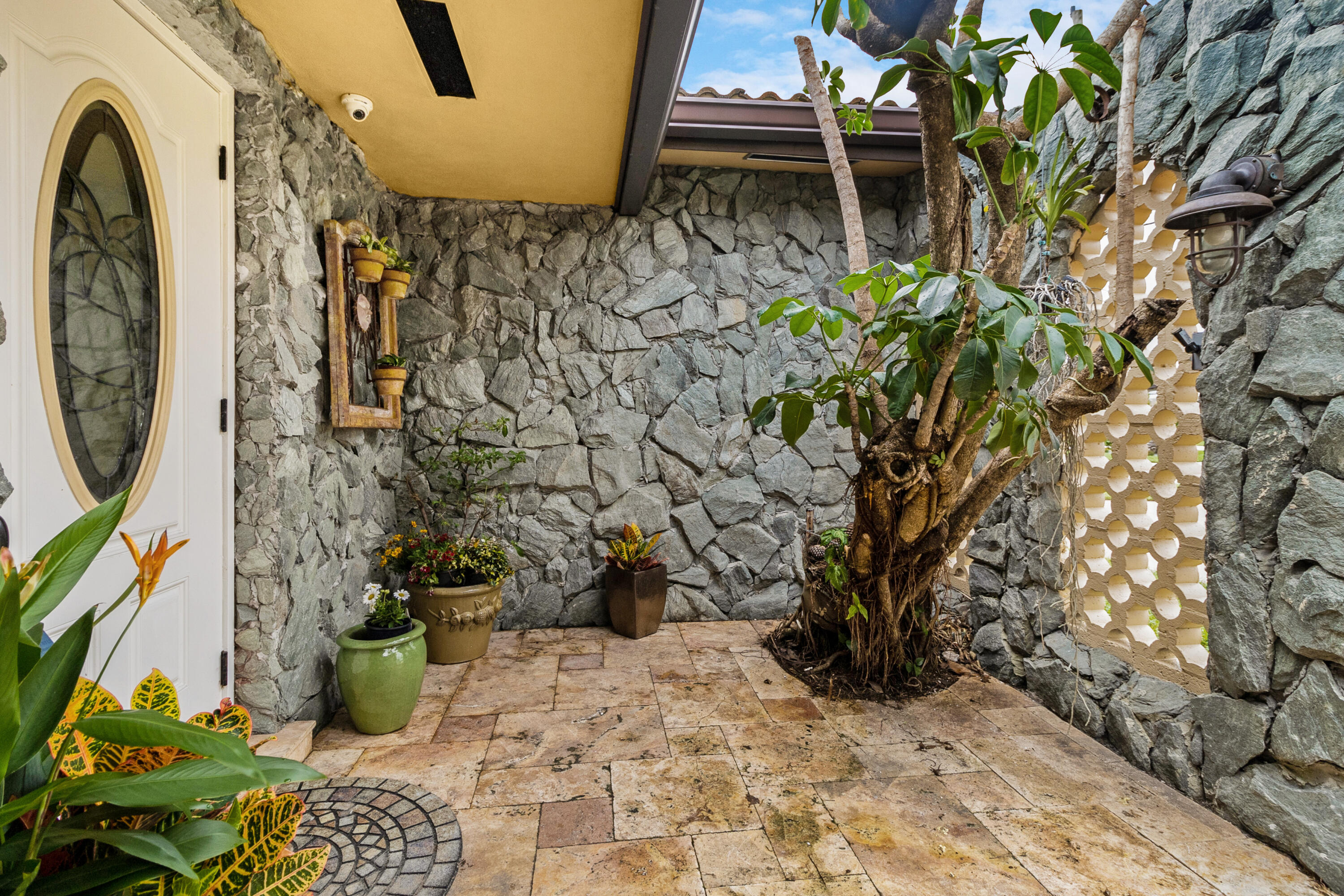640 SE 6th Terrace