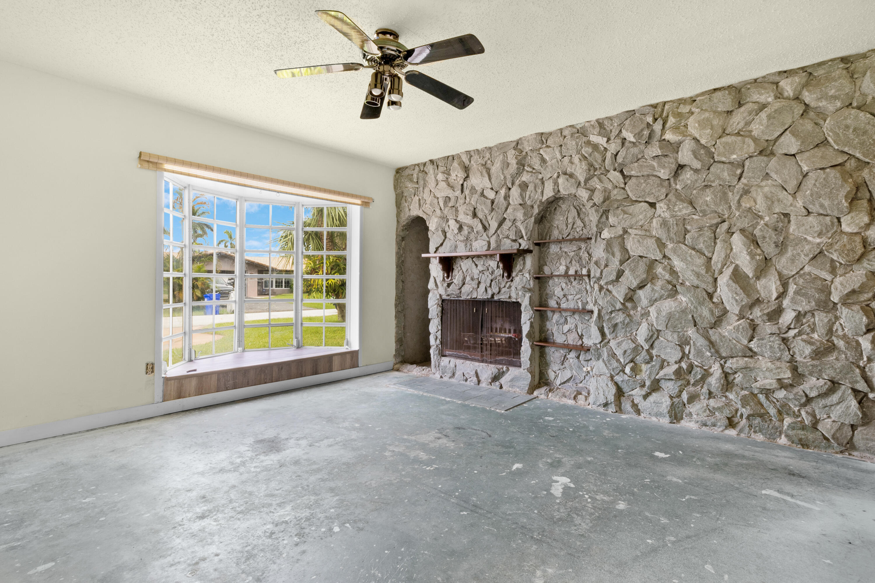 640 SE 6th Terrace