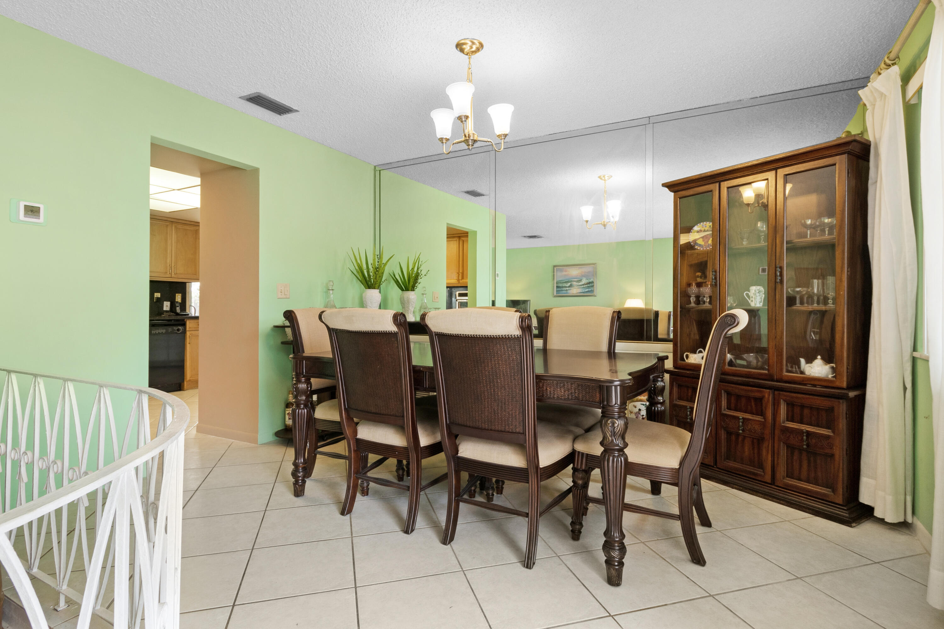 541 SE 17th Avenue