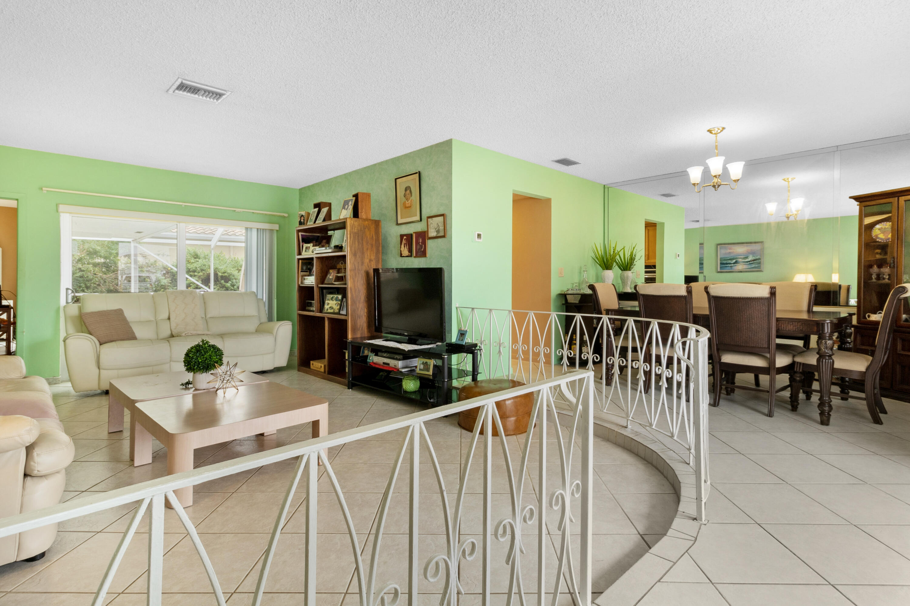 541 SE 17th Avenue
