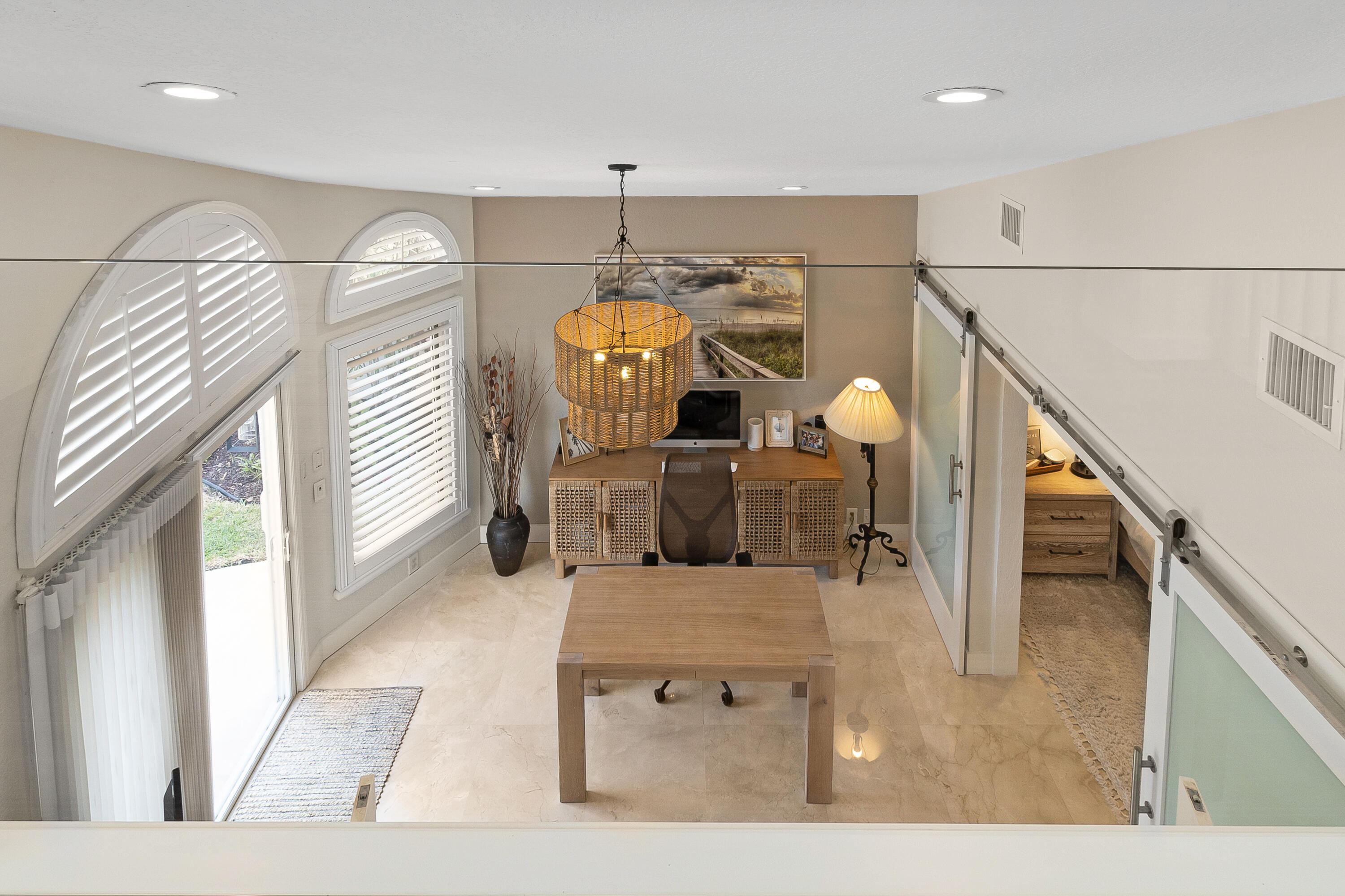 990 SE 7 Avenue