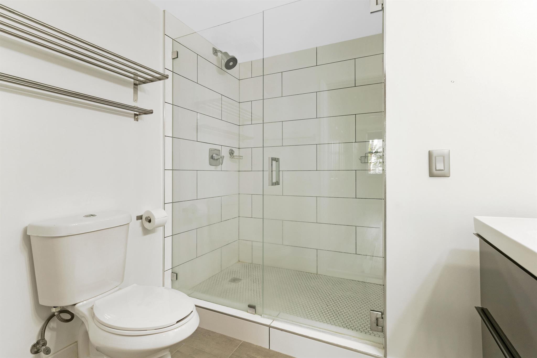 2421 NE 65th Street 209