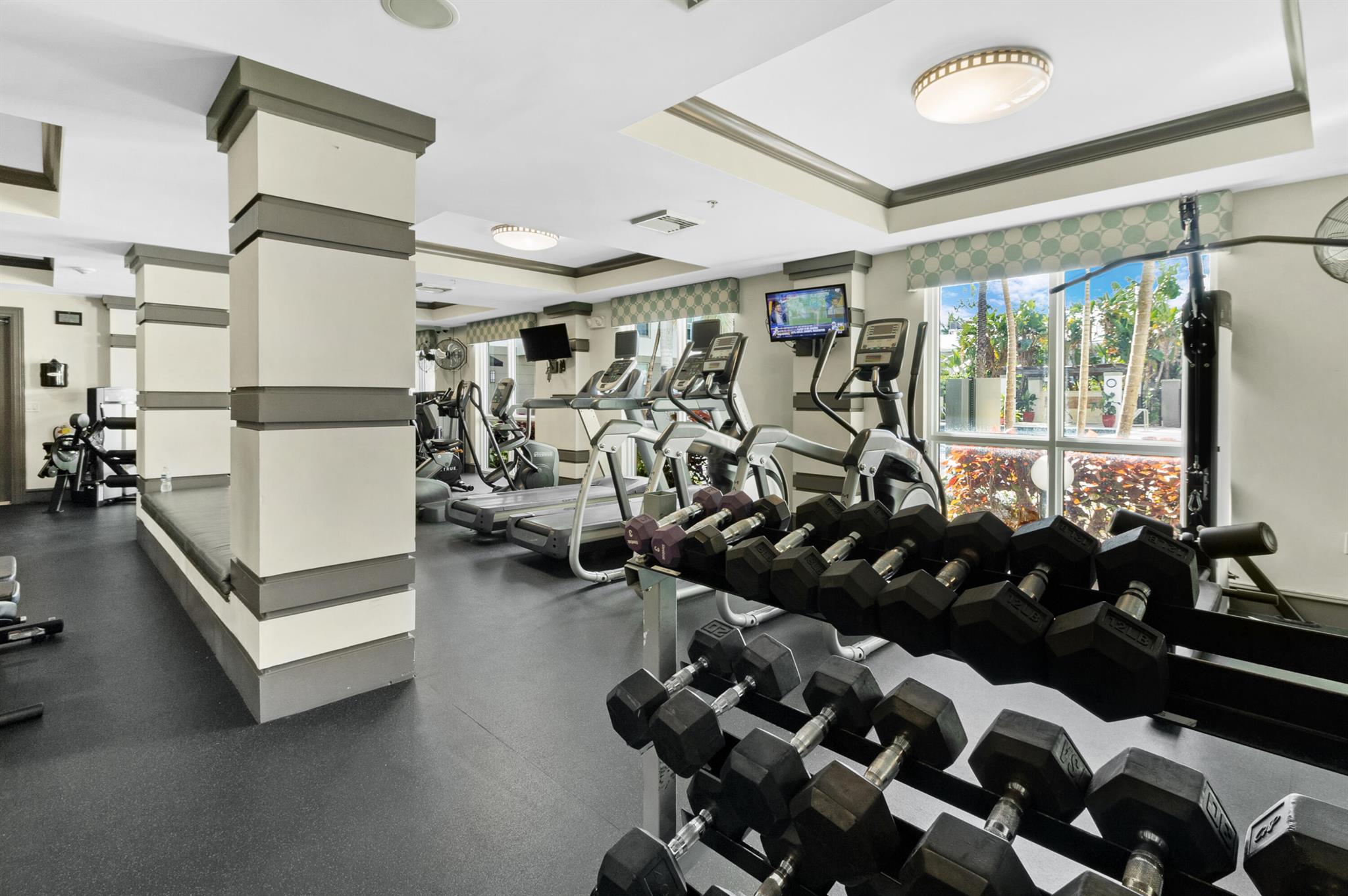 2421 NE 65th Street 209