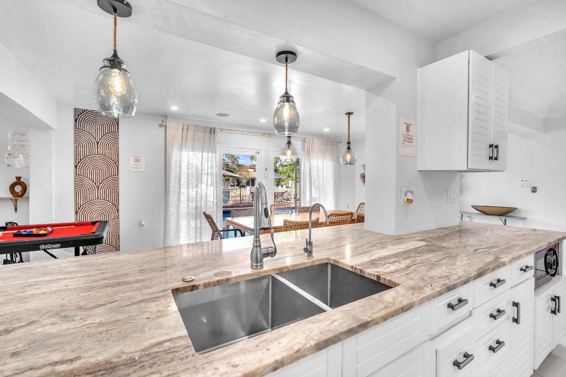 1457 NE 53rd Street 0