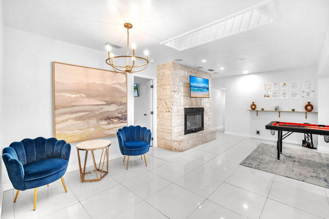 1457 NE 53rd Street 0