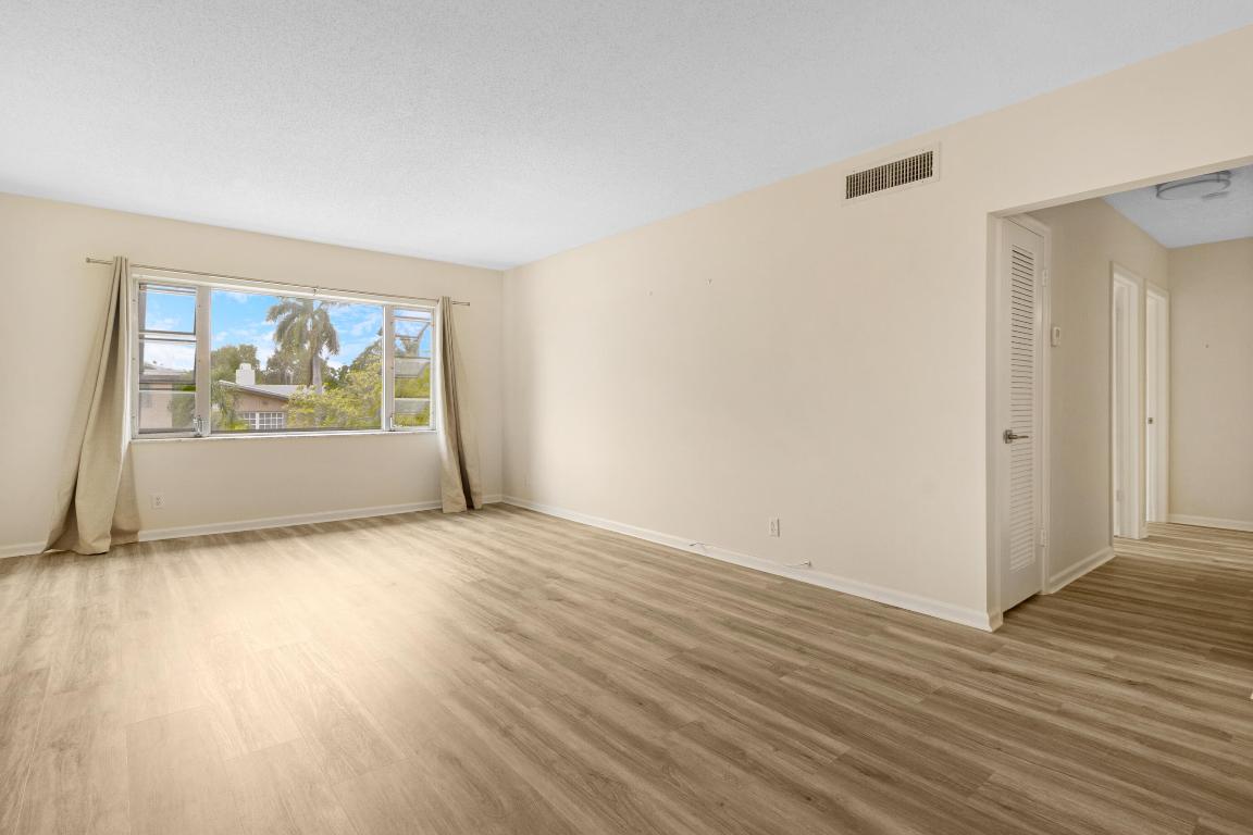 5840 NE 22nd Way 727