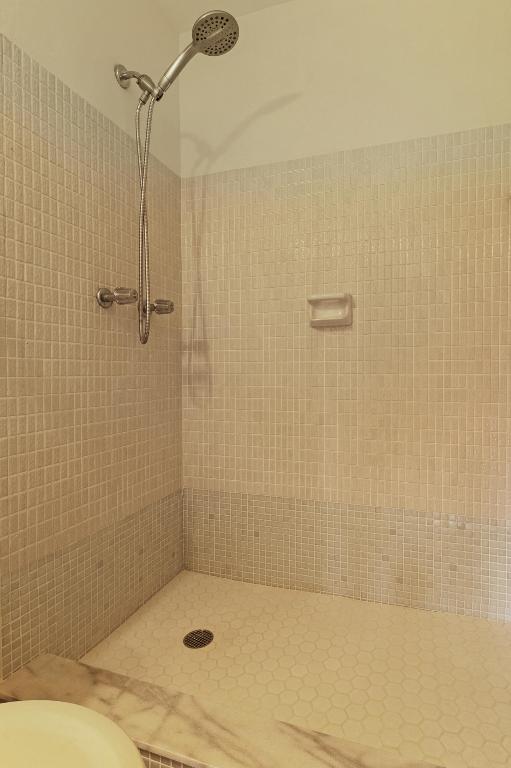 5840 NE 22nd Way 727