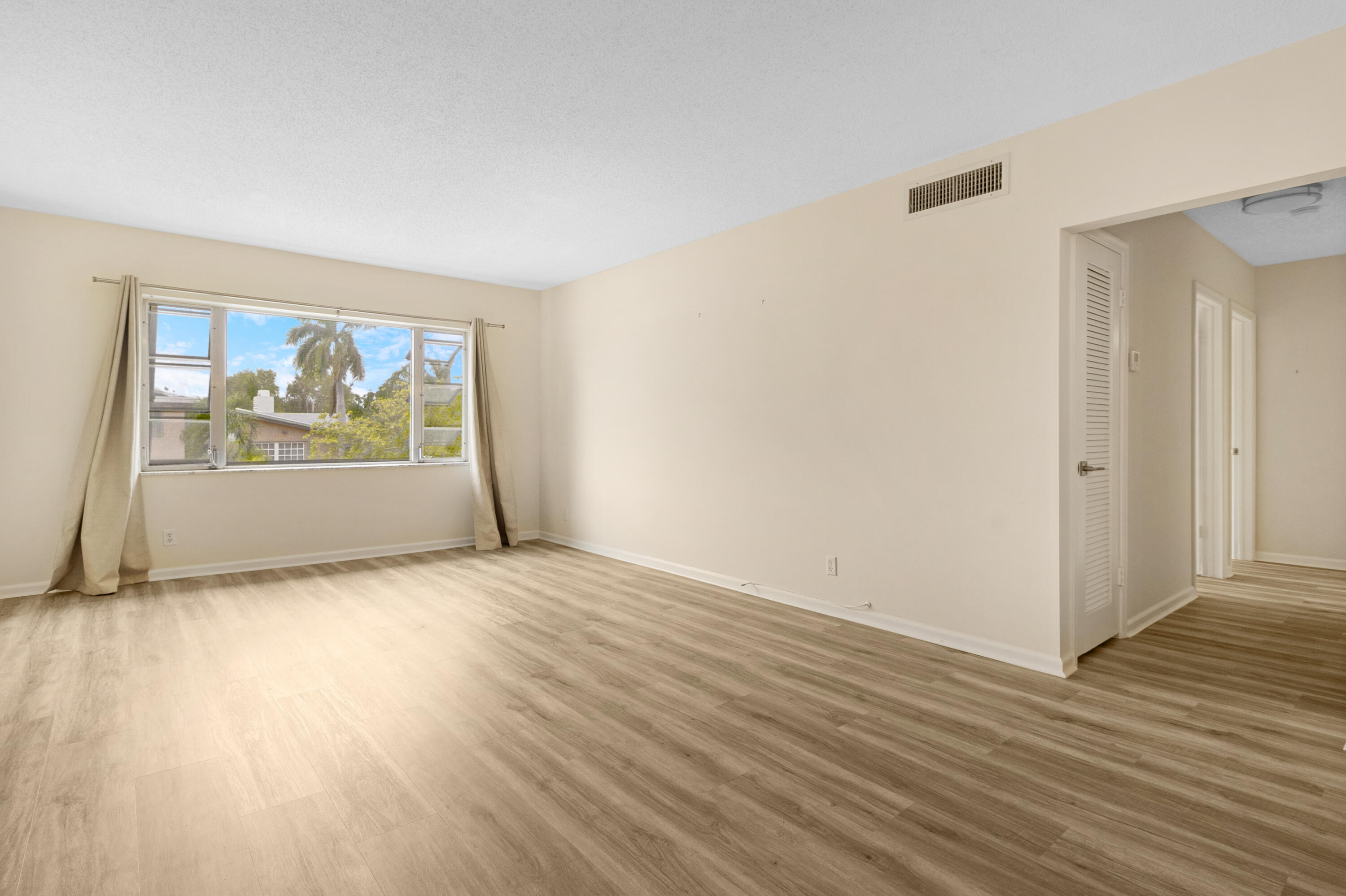 5840 NE 22nd Way 727