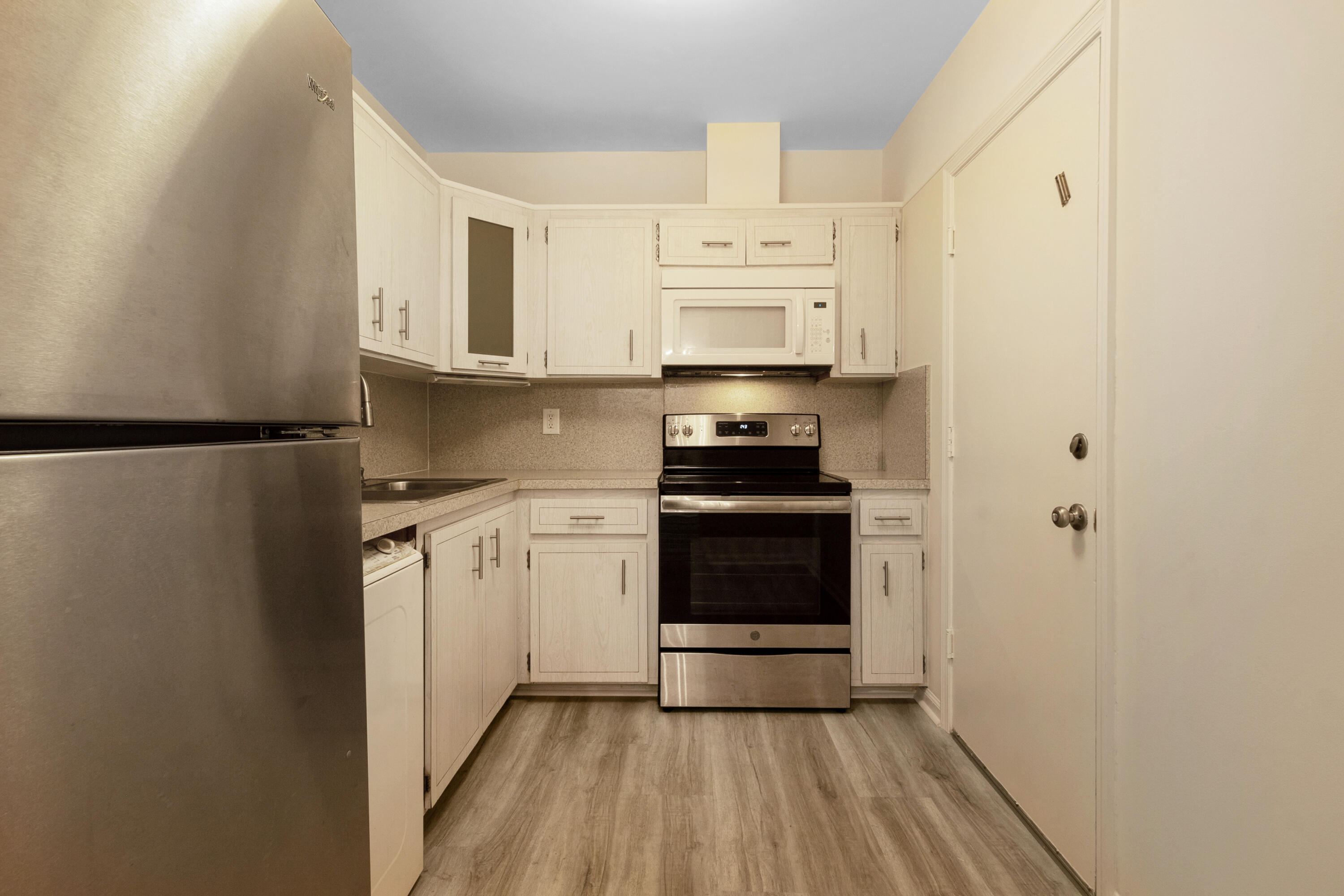 5840 NE 22nd Way 727